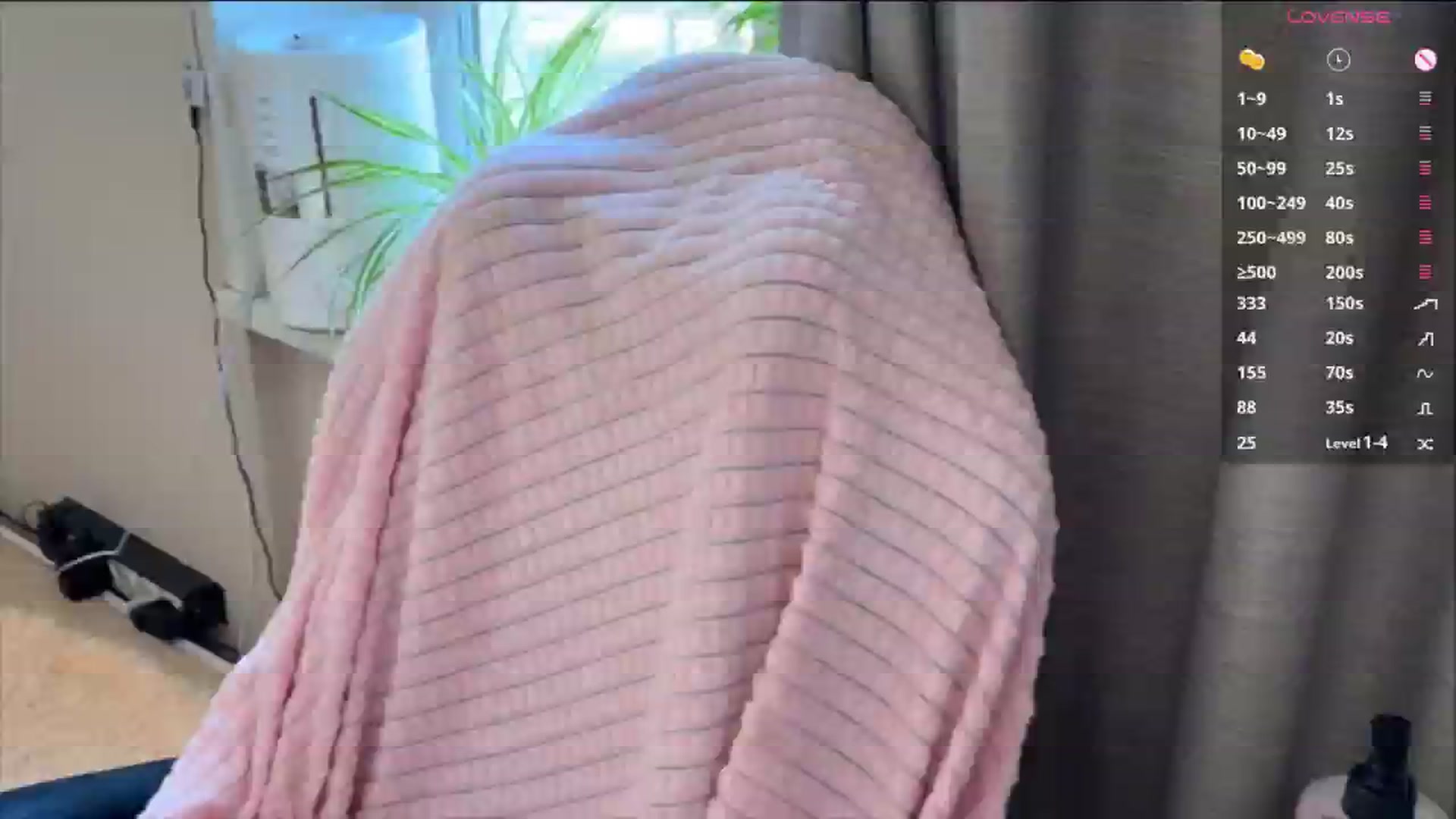 Gallery image thumbnail from Sweet_Luna's myfreecams stream on, 04/13/2026, 07:00 image 18 of 20