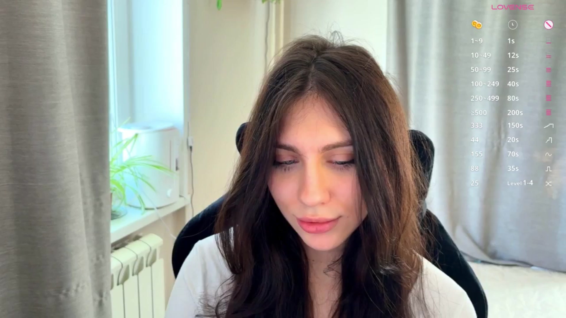 Gallery image thumbnail from Sweet_Luna's myfreecams stream on, 04/22/2026, 08:59 image 6 of 20
