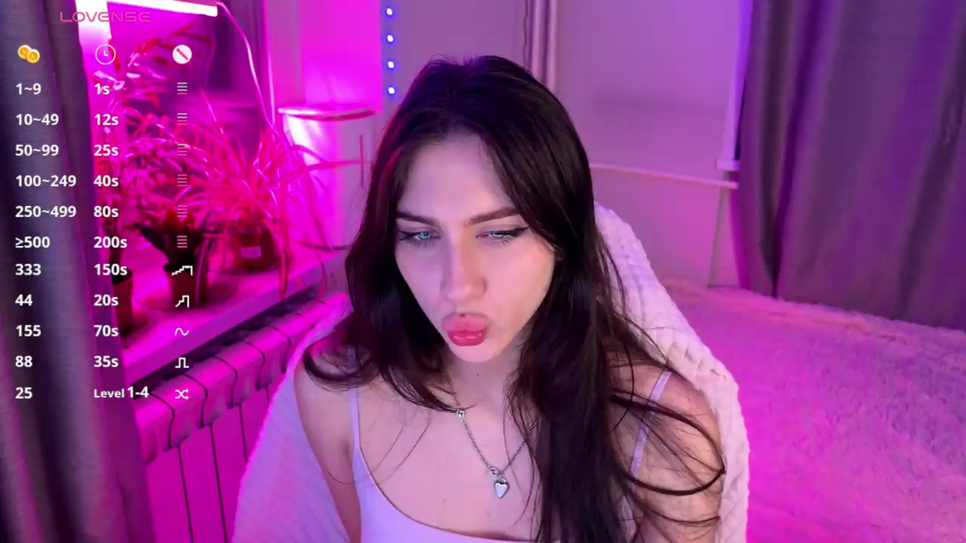 Gallery image thumbnail from Sweet_Luna's myfreecams stream on, 05/08/2026, 24:36 image 20 of 20