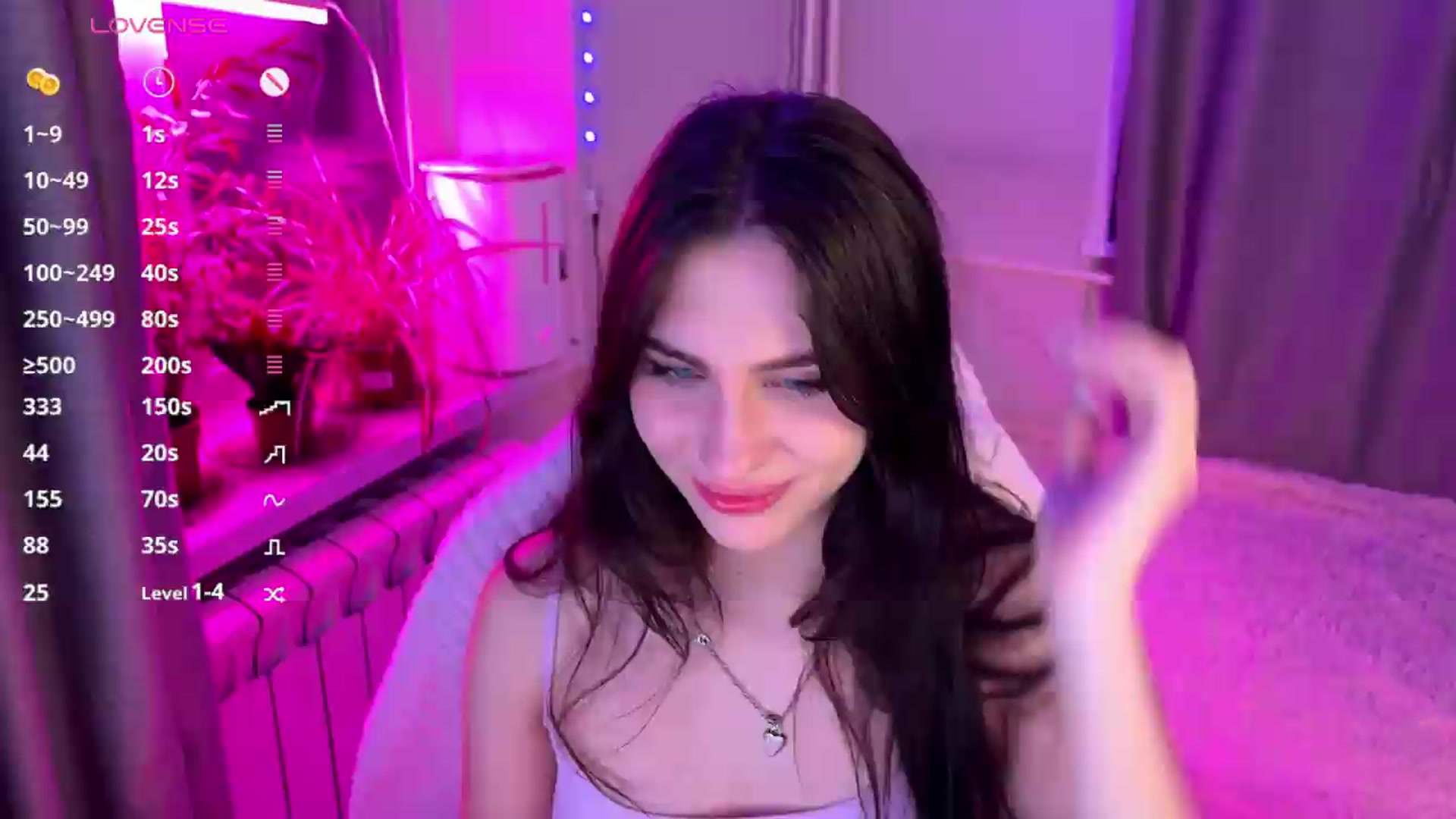 Gallery image thumbnail from Sweet_Luna's myfreecams stream on, 05/08/2026, 24:36 image 17 of 20
