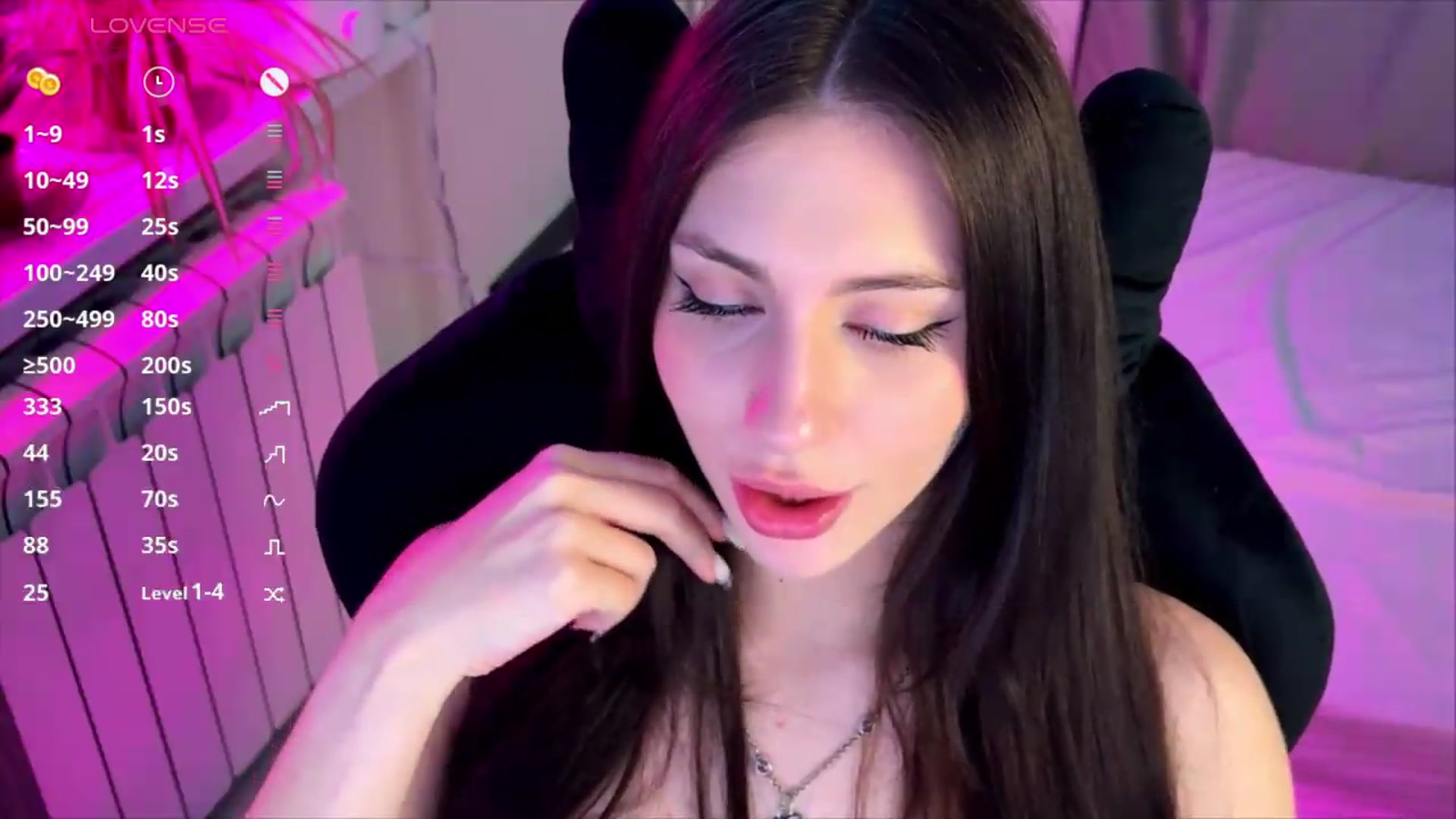 Gallery image thumbnail from Sweet_Luna's myfreecams stream on, 05/11/2026, 21:00 image 11 of 20
