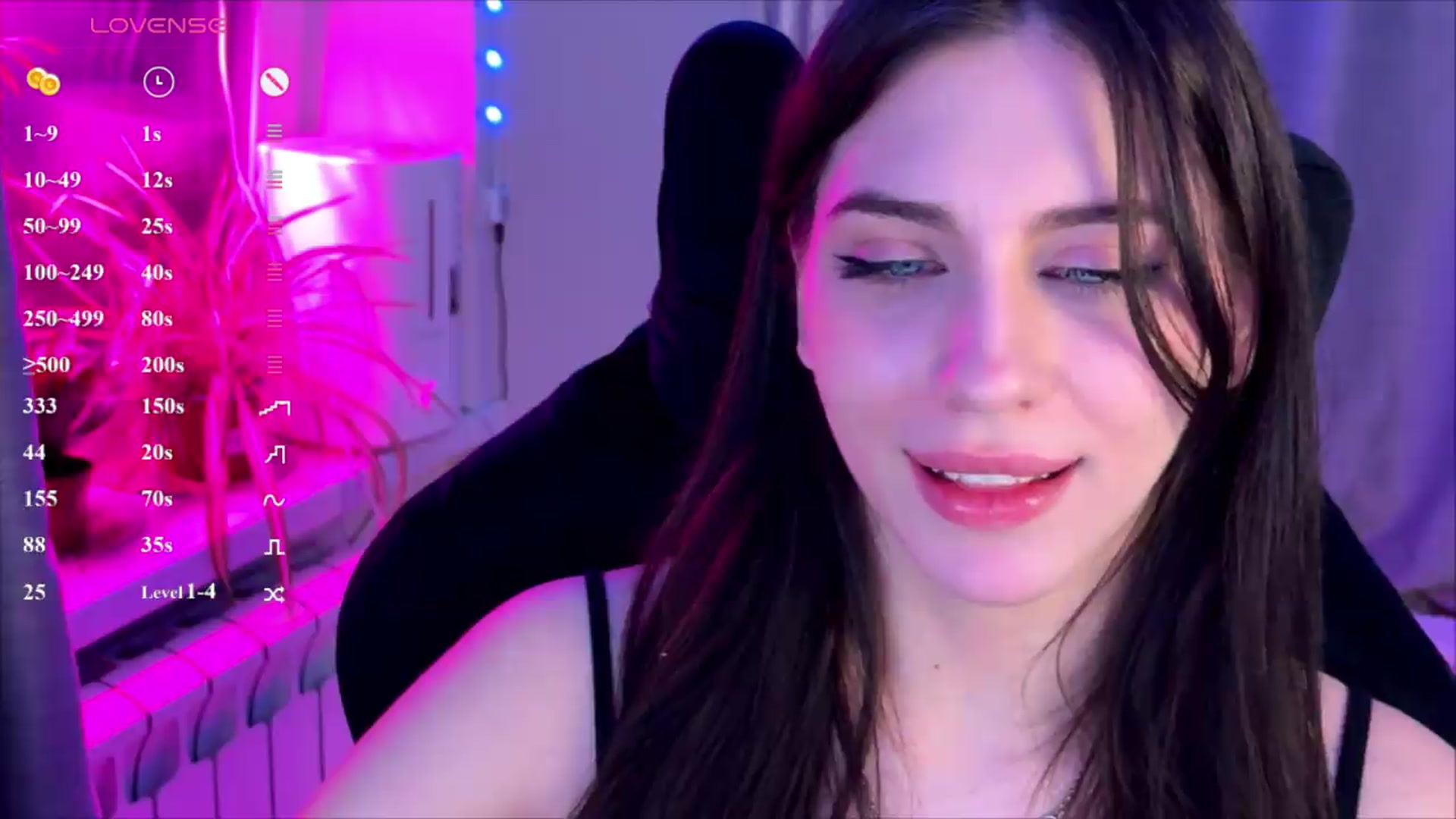 Gallery image thumbnail from Sweet_Luna's myfreecams stream on, 05/17/2026, 24:49 image 18 of 20