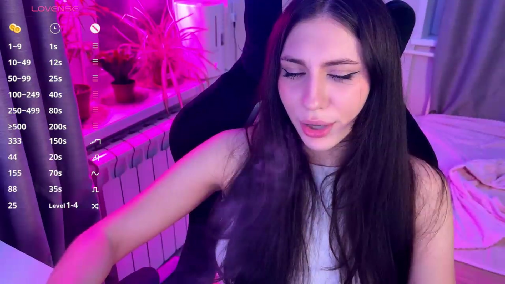 Gallery image thumbnail from Sweet_Luna's myfreecams stream on, 05/17/2026, 20:34 image 13 of 20