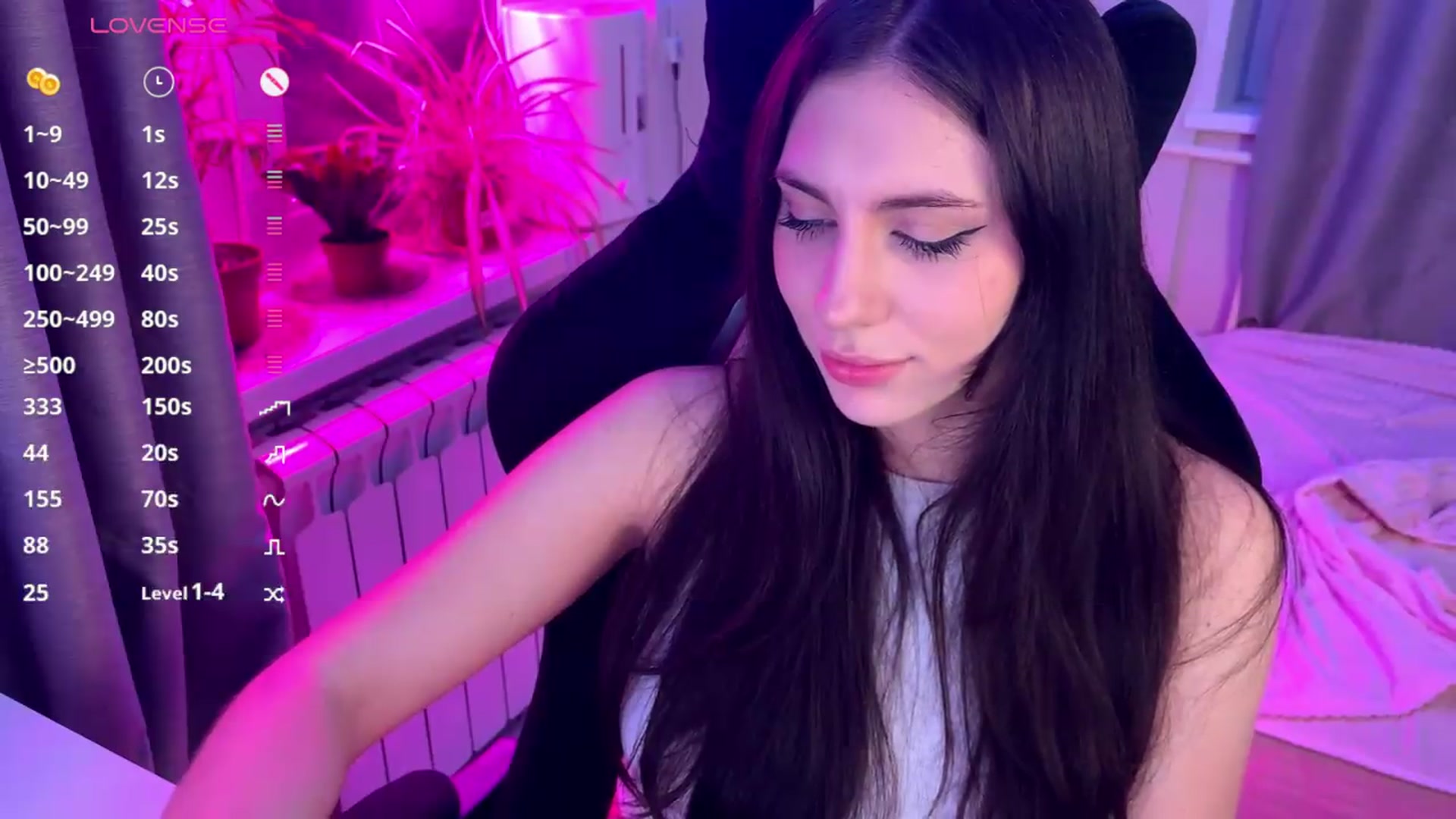 Gallery image thumbnail from Sweet_Luna's myfreecams stream on, 05/17/2026, 20:34 image 15 of 20
