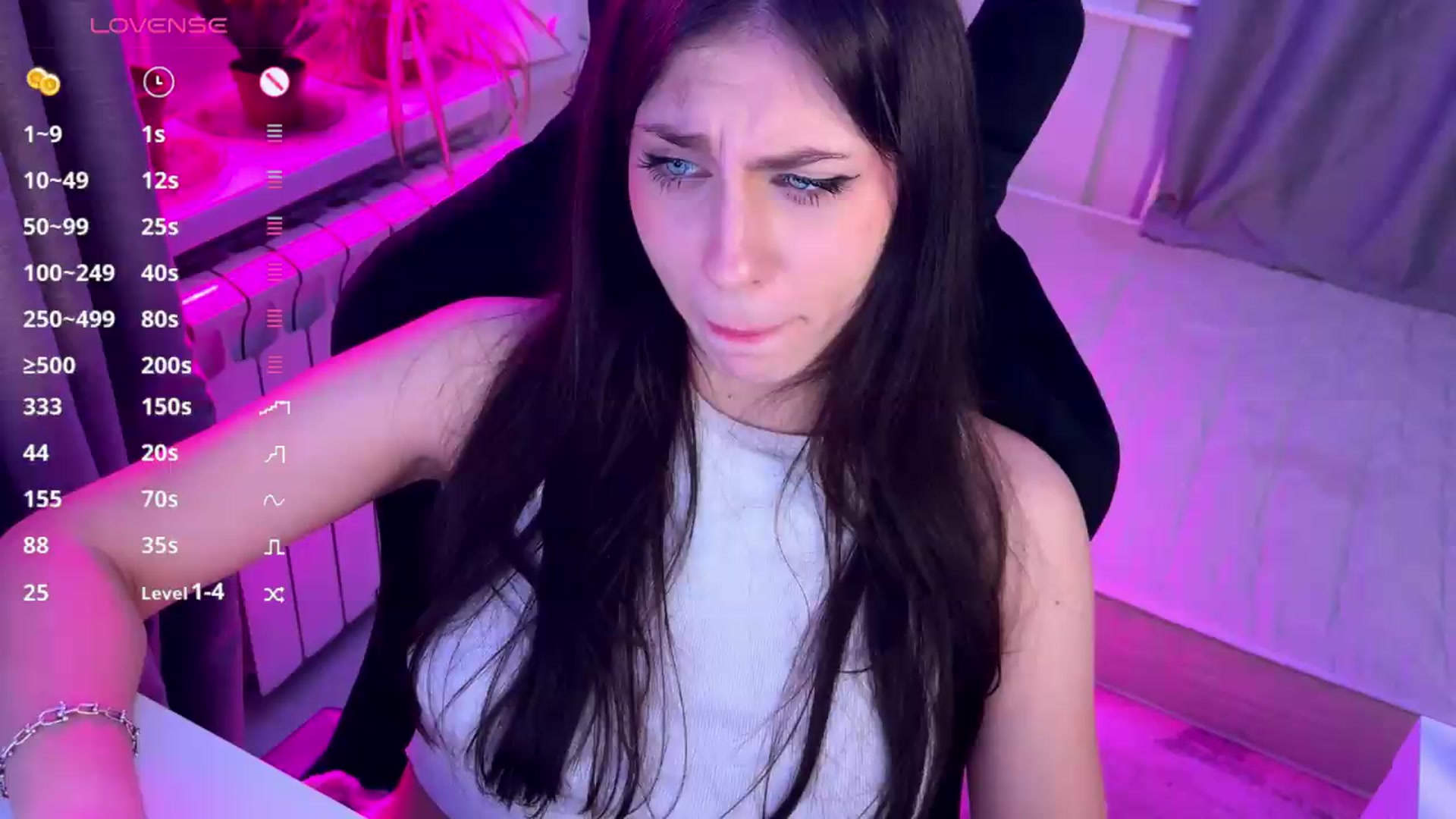 Gallery image thumbnail from Sweet_Luna's myfreecams stream on, 05/18/2026, 24:35 image 3 of 20