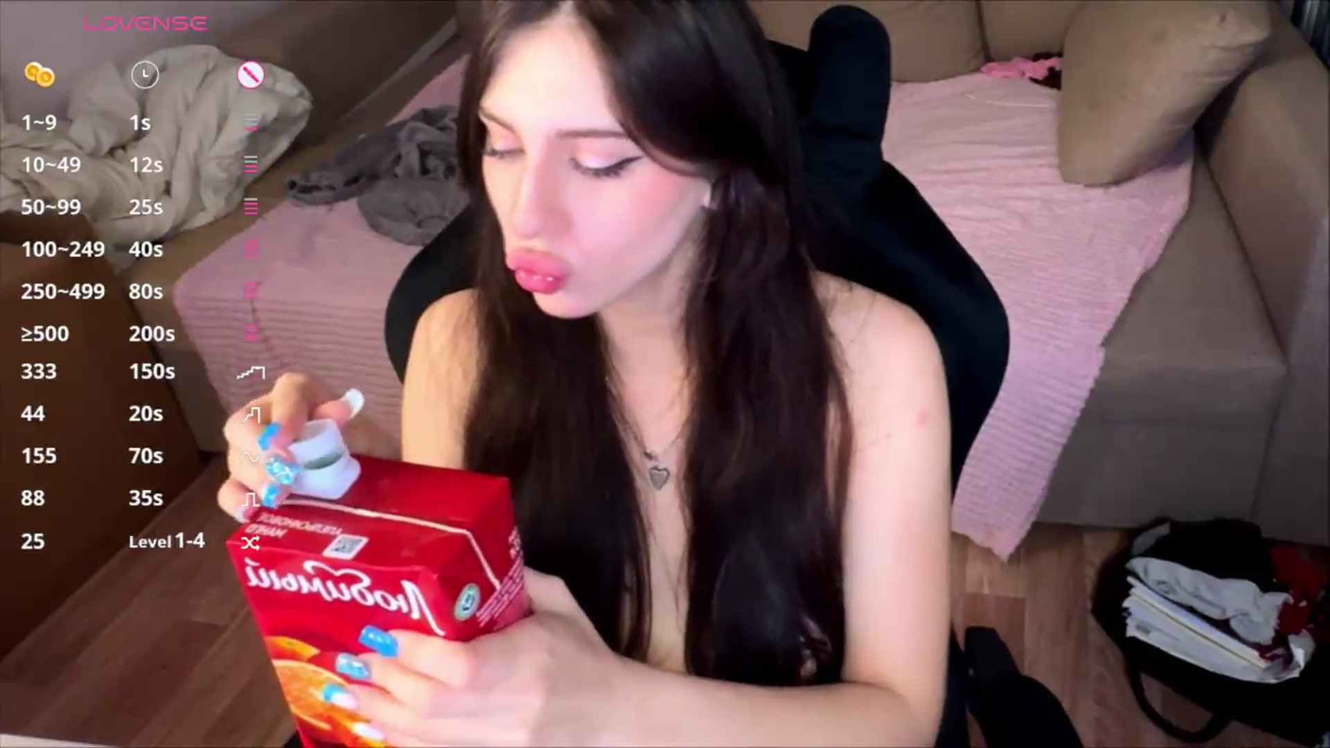 Gallery image thumbnail from Sweet_Luna's myfreecams stream on, 05/28/2026, 22:33 image 19 of 20