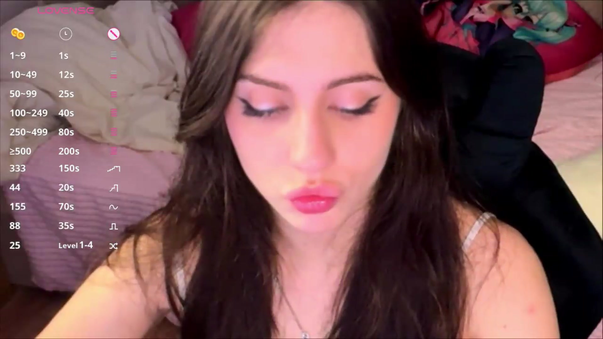 Gallery image thumbnail from Sweet_Luna's myfreecams stream on, 05/29/2026, 01:32 image 15 of 20