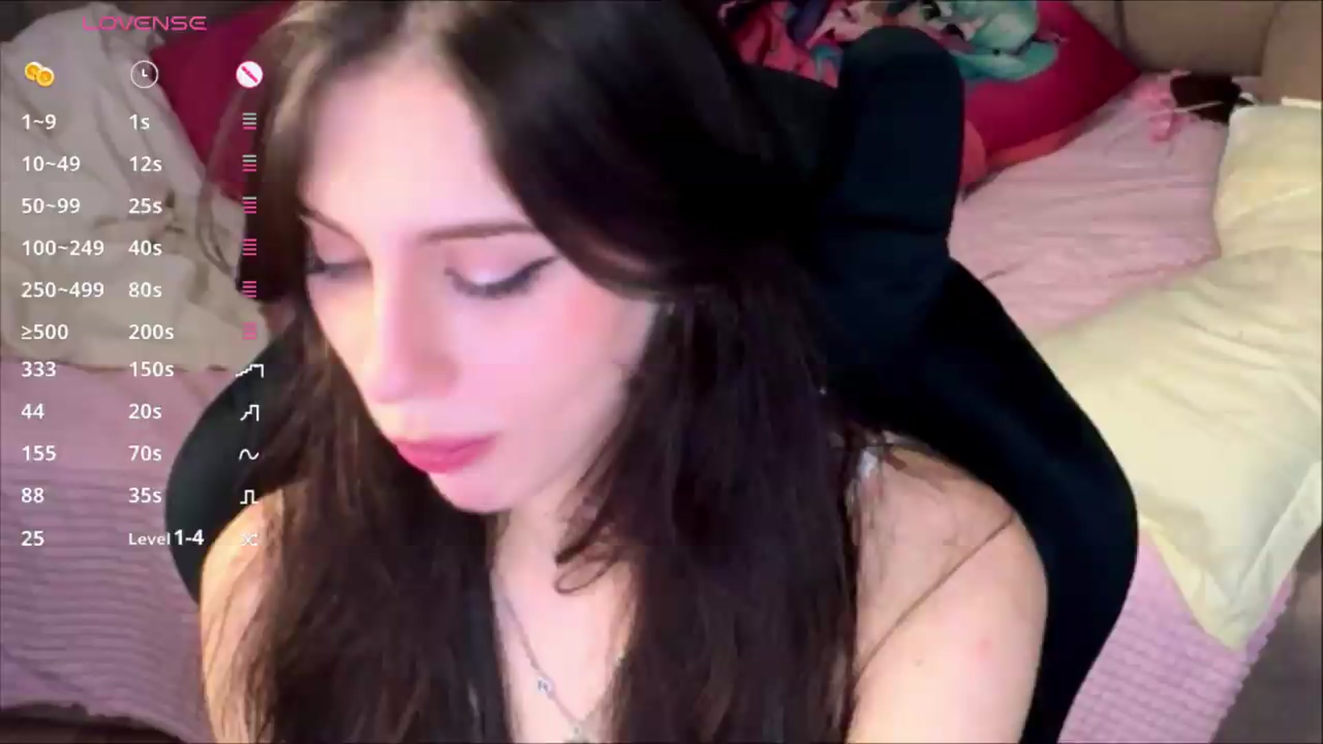 Gallery image thumbnail from Sweet_Luna's myfreecams stream on, 05/29/2026, 01:32 image 4 of 20