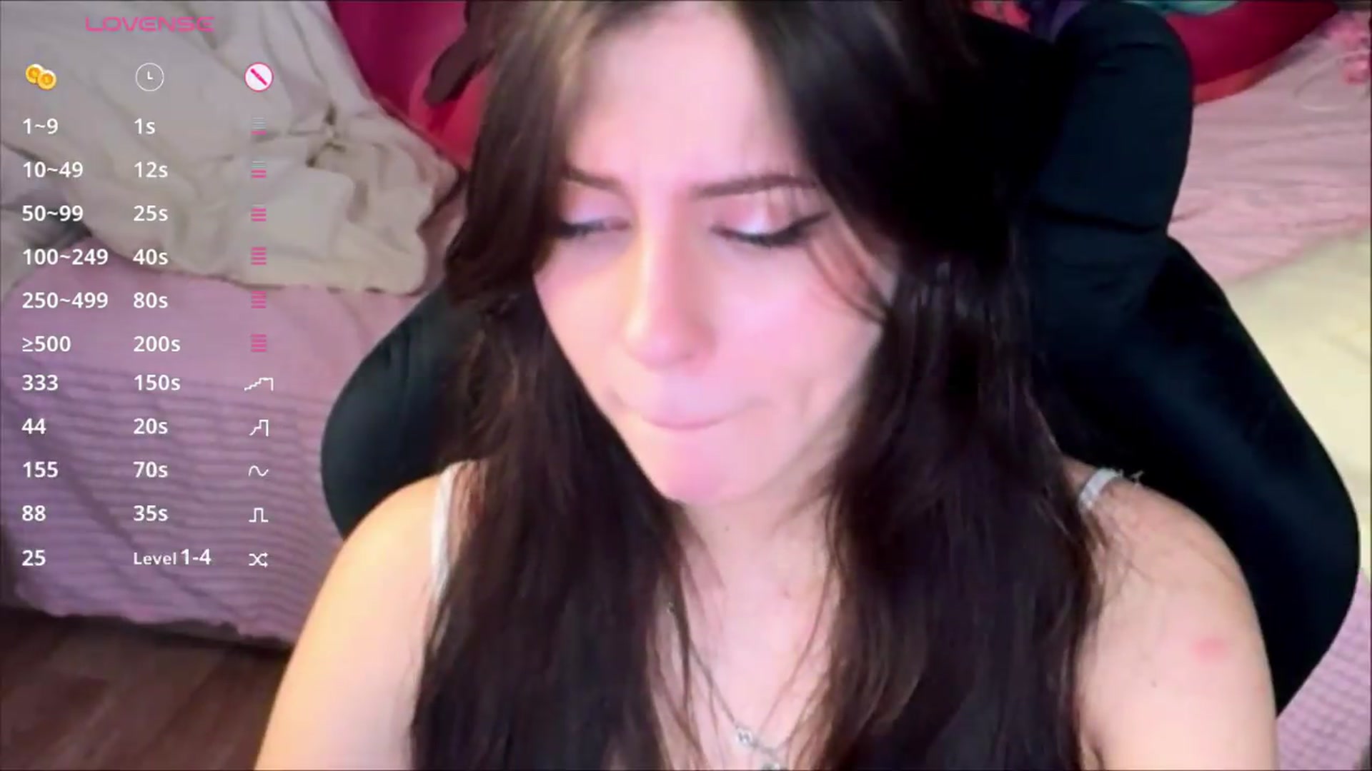 Gallery image thumbnail from Sweet_Luna's myfreecams stream on, 05/29/2026, 01:32 image 19 of 20