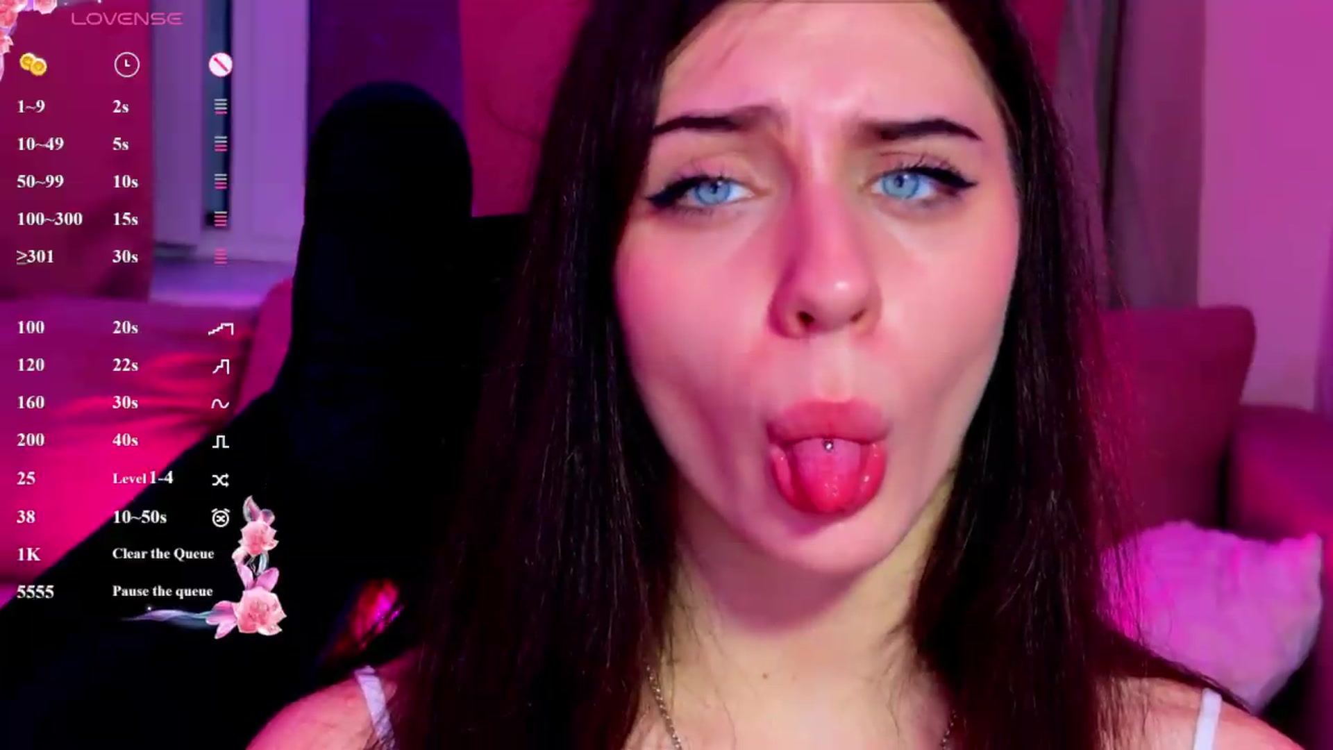 Gallery image thumbnail from Sweet_Luna's myfreecams stream on, 07/06/2026, 24:50 image 17 of 20
