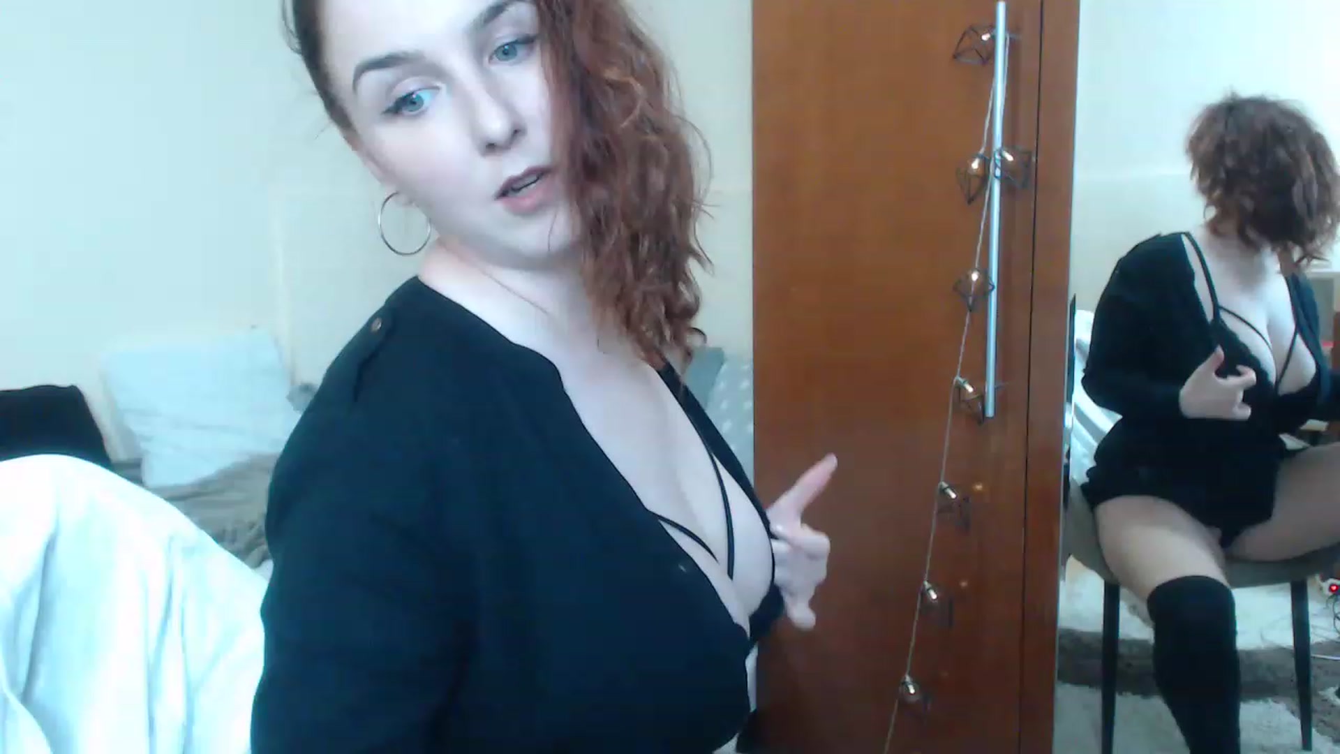 Gallery image thumbnail from Sweet_Maddy's myfreecams stream on, 11/15/2022, 16:59 image 2 of 20