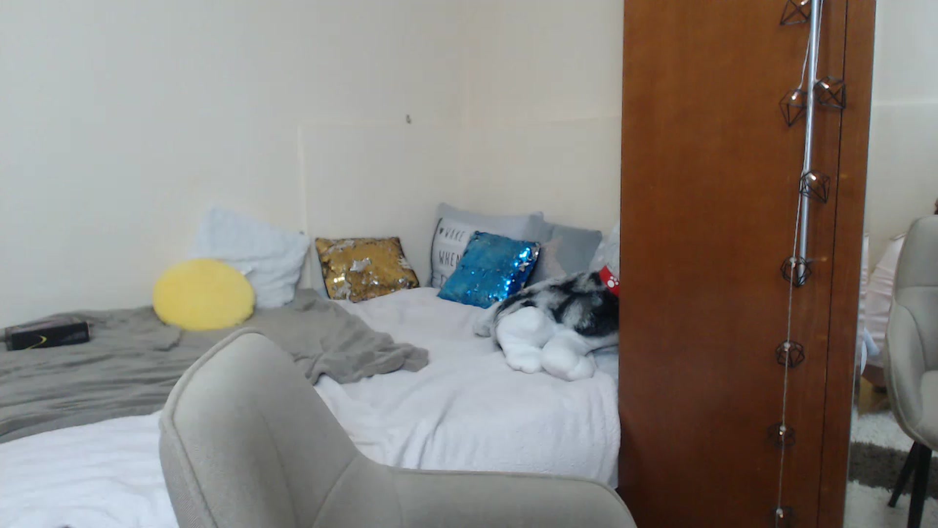 Gallery image thumbnail from Sweet_Maddy's myfreecams stream on, 11/18/2022, 22:24 image 19 of 20