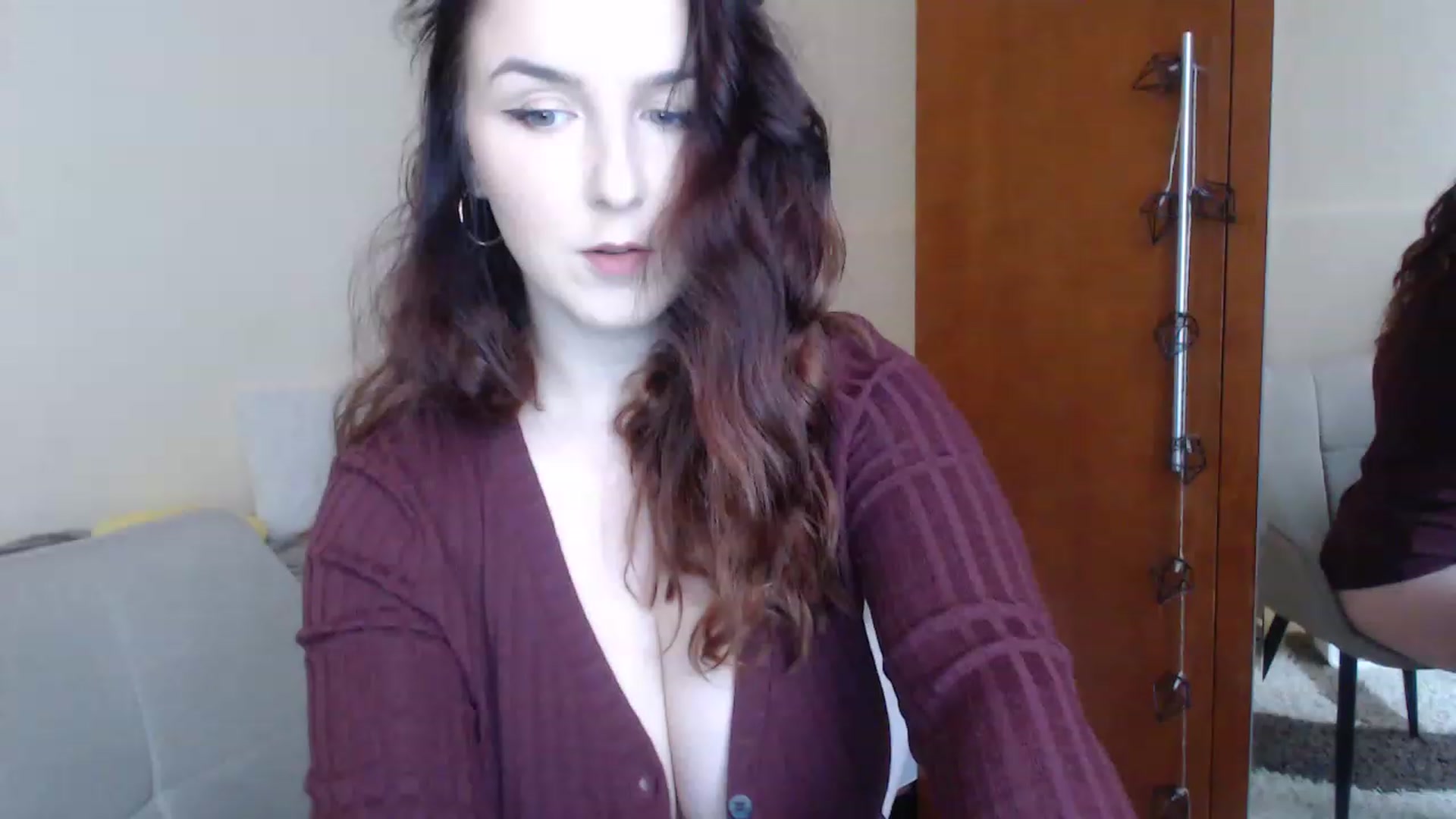 Gallery image thumbnail from Sweet_Maddy's myfreecams stream on, 11/26/2022, 13:13 image 1 of 20