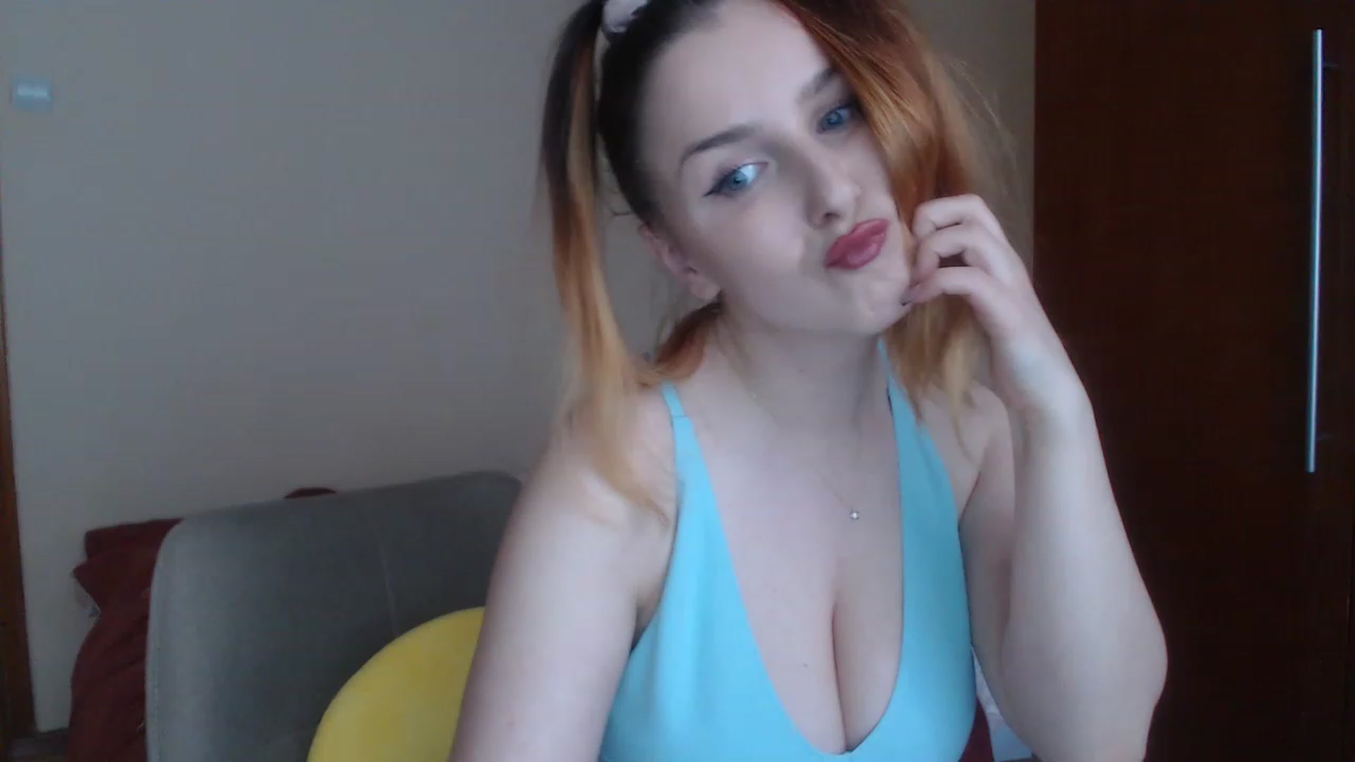 Gallery image thumbnail from Sweet_Maddy's myfreecams stream on, 05/16/2023, 16:49 image 17 of 20