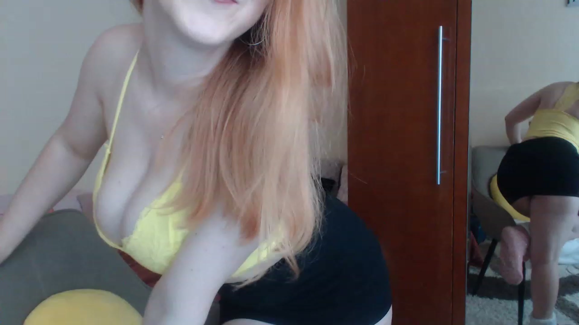 Gallery image thumbnail from Sweet_Maddy's myfreecams stream on, 06/13/2023, 15:06 image 1 of 20