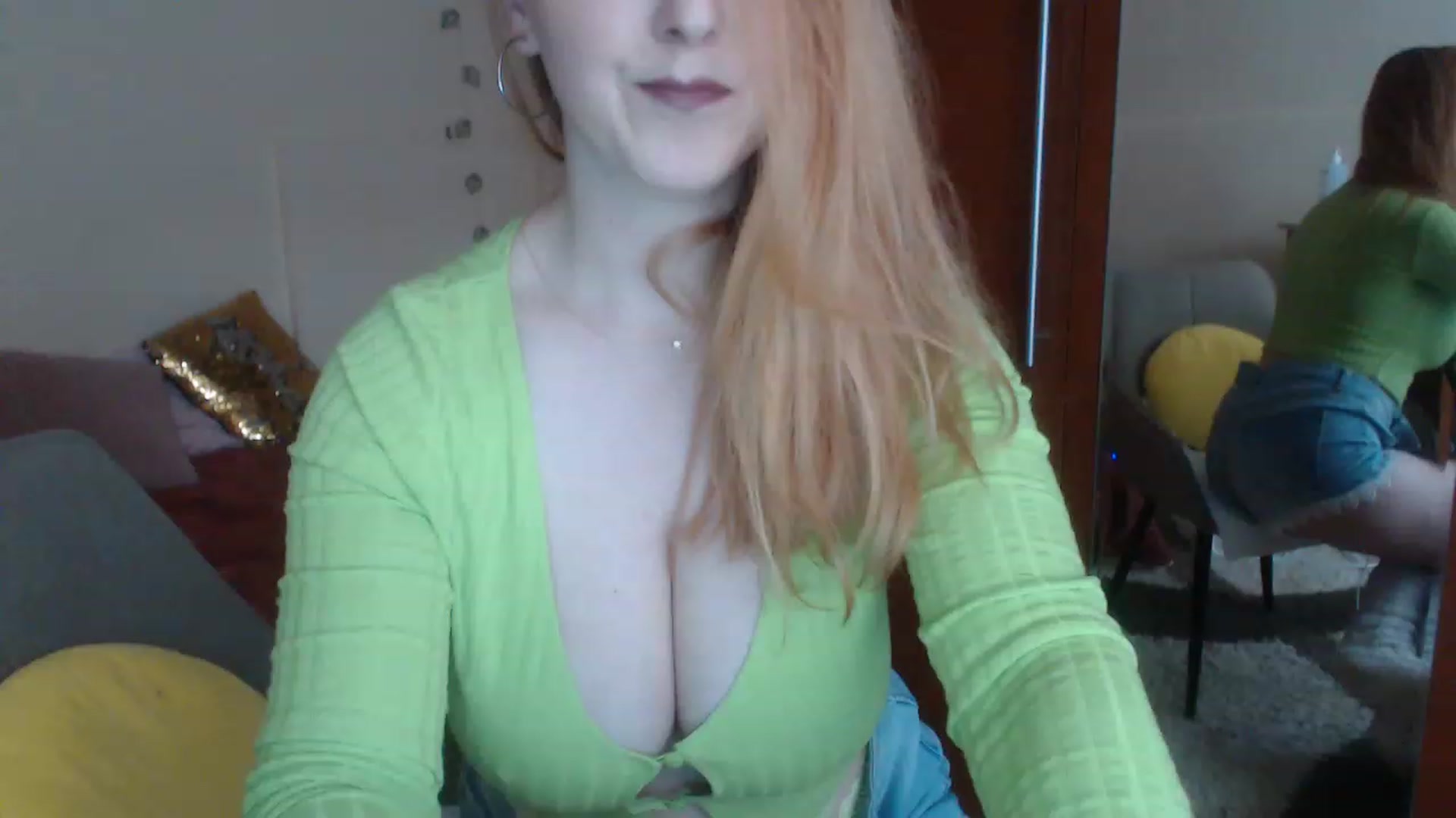 Gallery image thumbnail from Sweet_Maddy's myfreecams stream on, 06/15/2023, 17:38 image 15 of 20