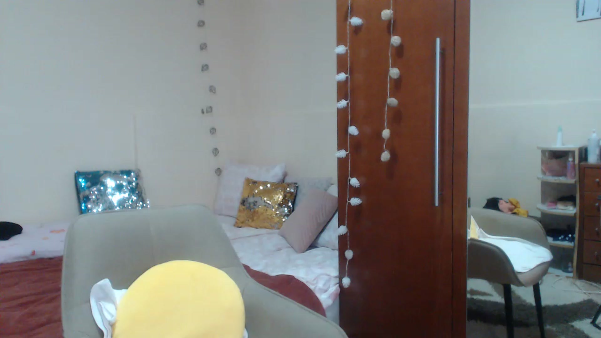 Gallery image thumbnail from Sweet_Maddy's myfreecams stream on, 06/27/2023, 16:49 image 7 of 20
