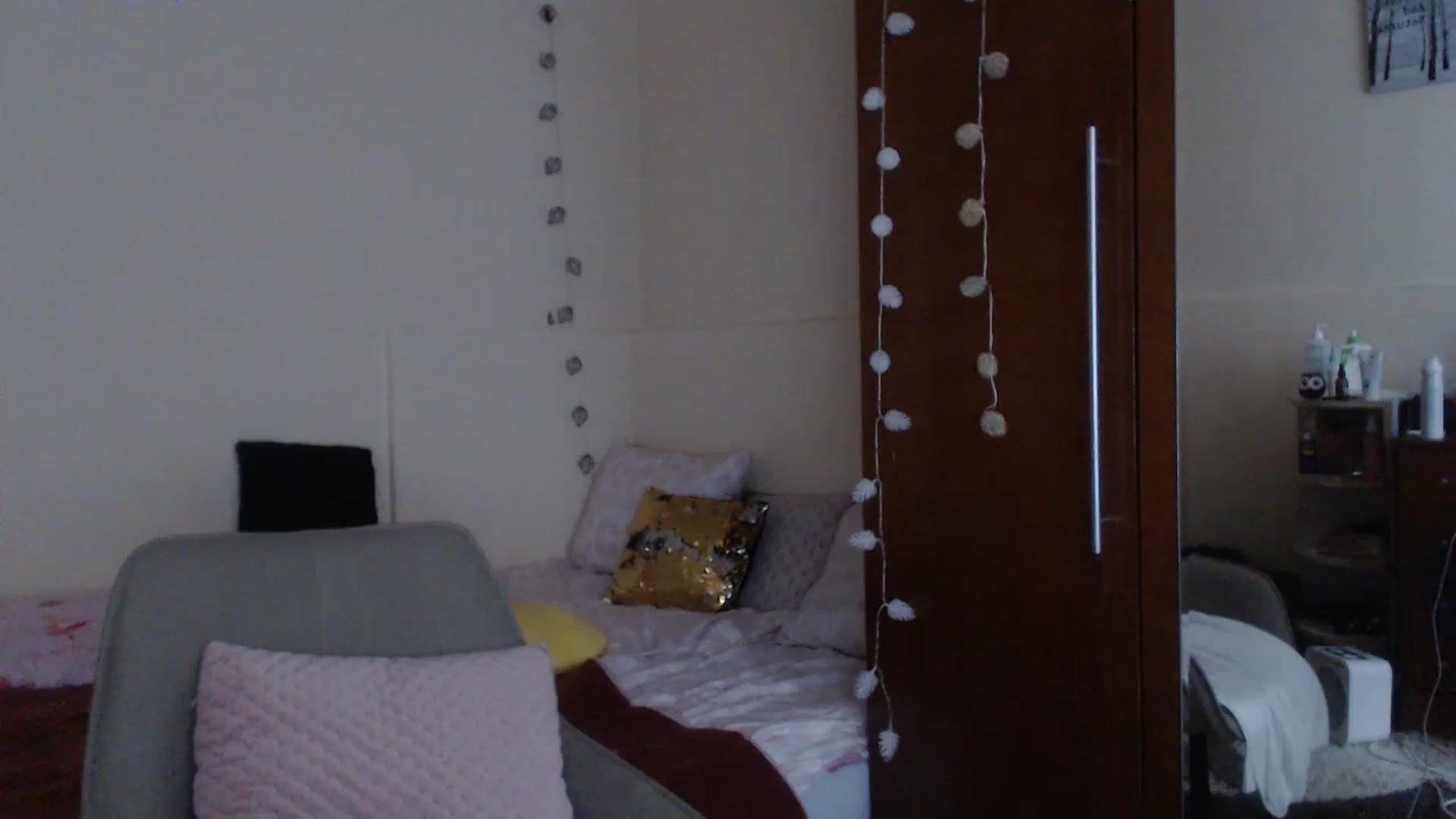 Gallery image thumbnail from Sweet_Maddy's myfreecams stream on, 07/06/2023, 17:12 image 17 of 20