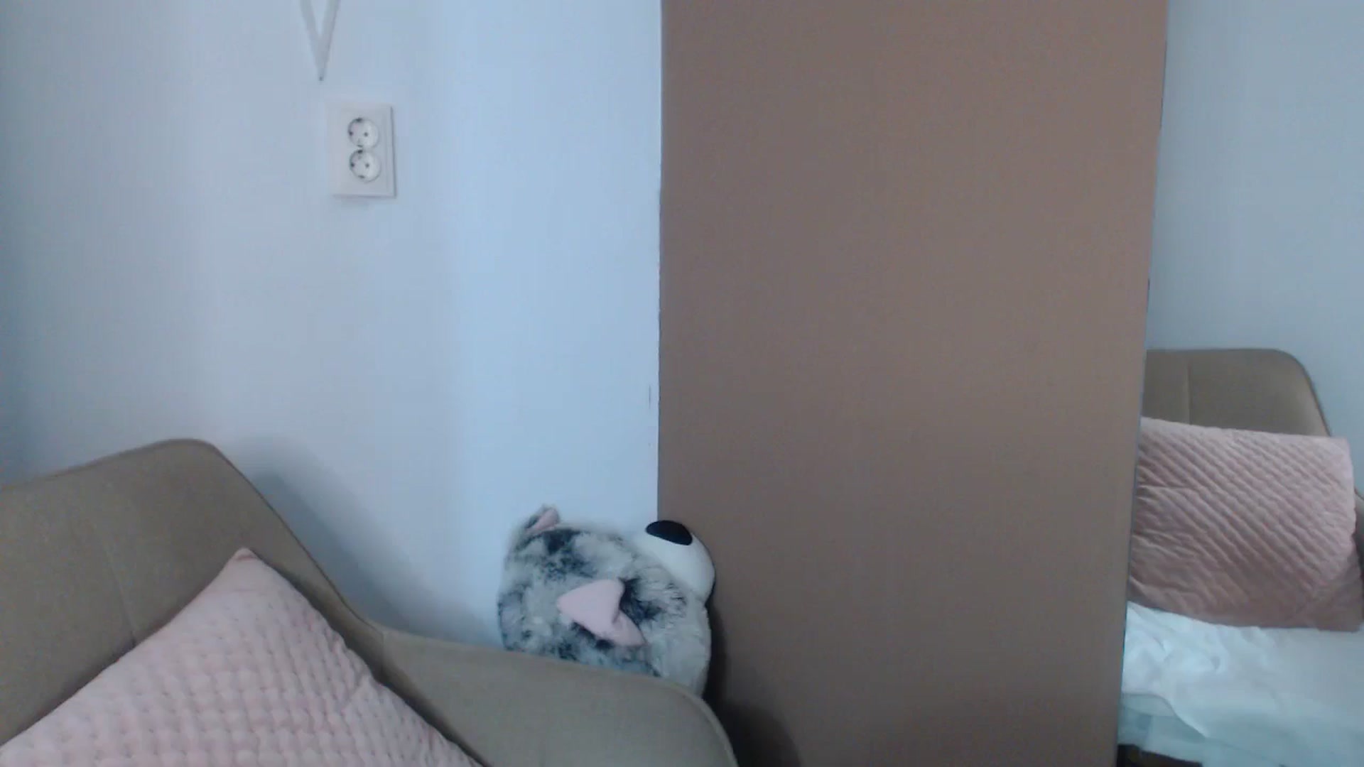 Gallery image thumbnail from Sweet_Maddy's myfreecams stream on, 08/16/2023, 21:37 image 1 of 20