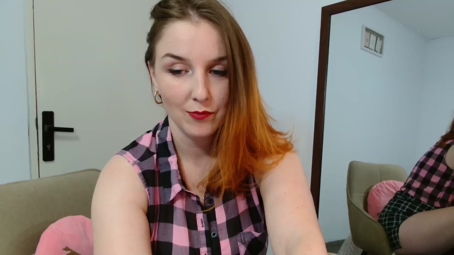 Gallery image thumbnail from Sweet_Maddy's myfreecams stream on, 10/30/2025, 21:47 image 4 of 20