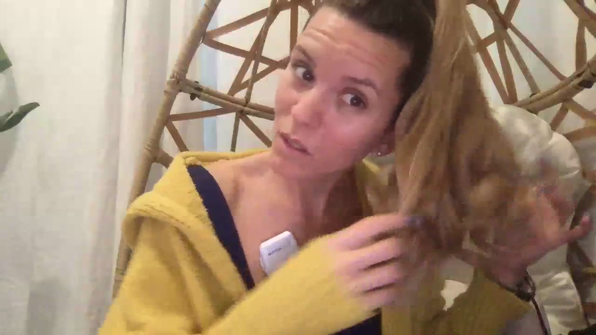 Gallery image thumbnail from Sweet_Silvie's myfreecams stream on, 02/13/2024, 16:44 image 15 of 20