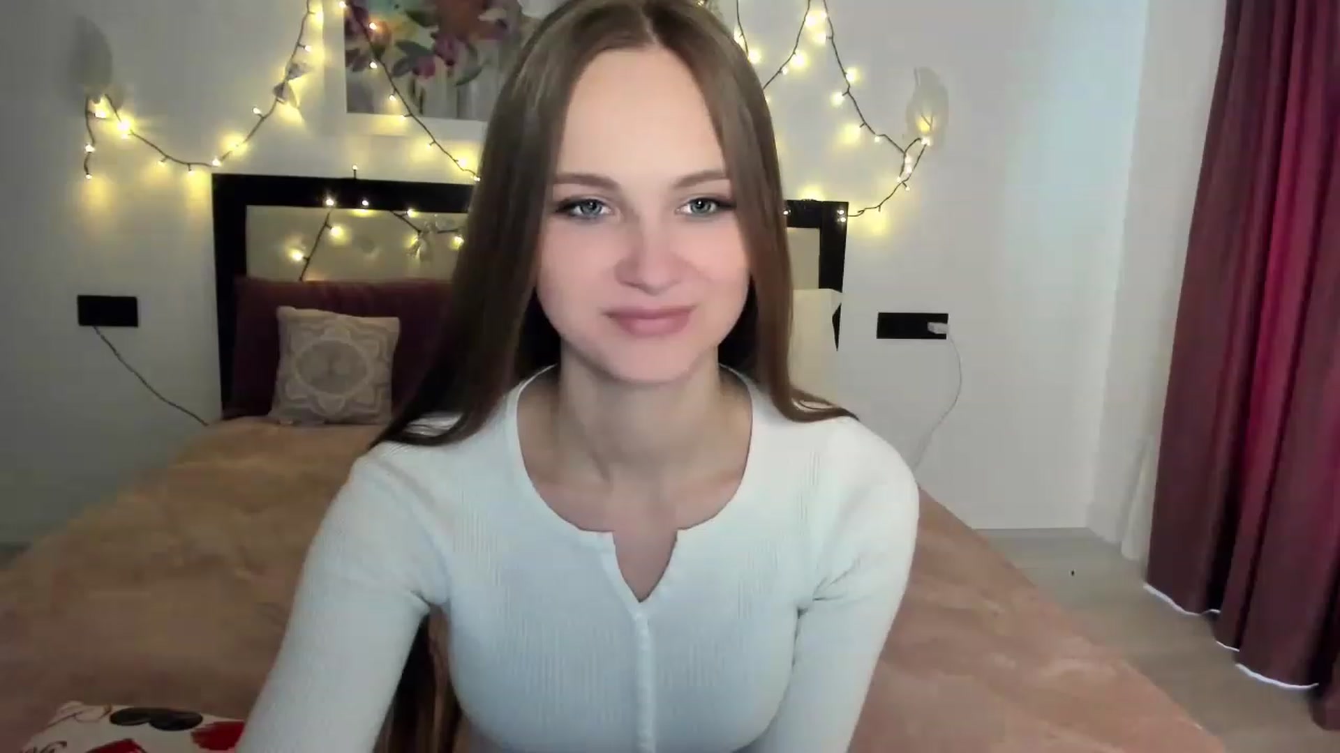 Gallery image thumbnail from Sweet_Sirena's myfreecams stream on, 04/06/2023, 09:53 image 19 of 20