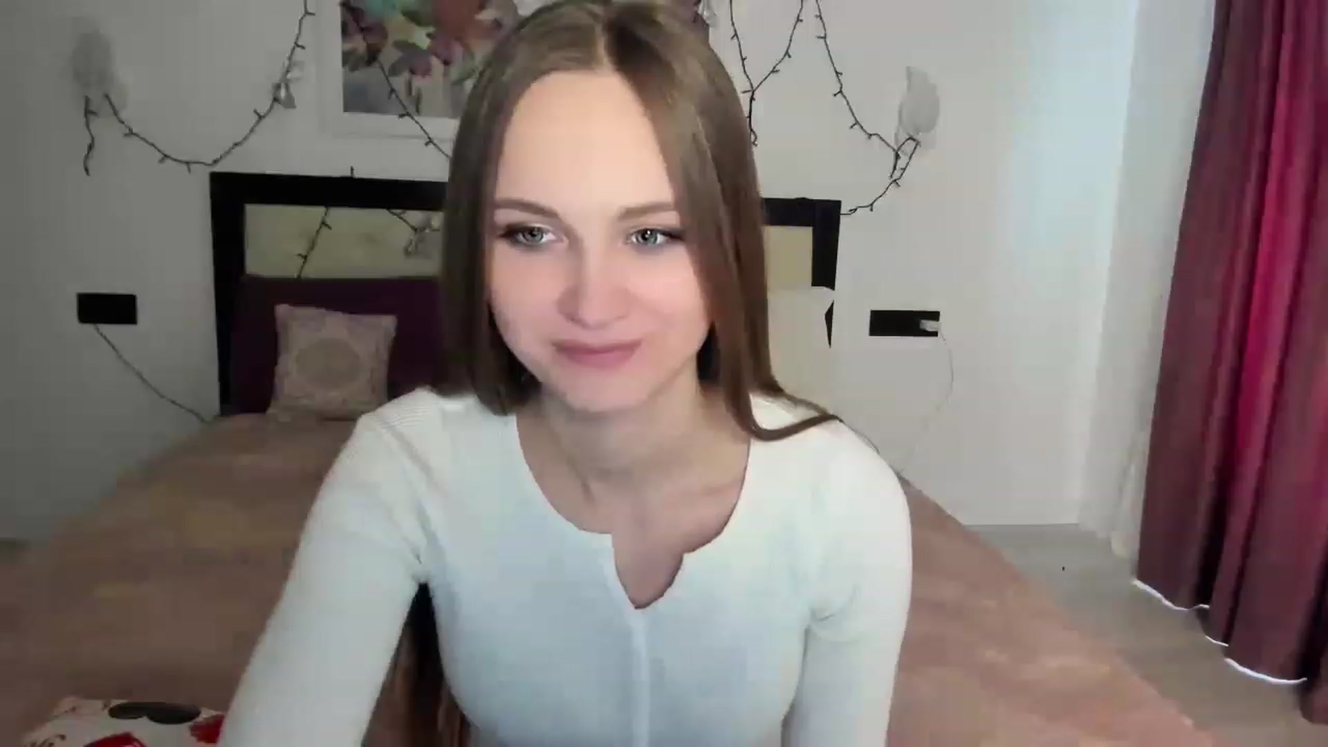 Gallery image thumbnail from Sweet_Sirena's myfreecams stream on, 04/06/2023, 09:53 image 16 of 20