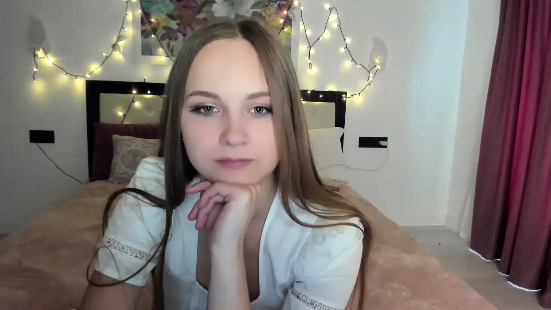 Gallery image thumbnail from Sweet_Sirena's myfreecams stream on, 04/06/2023, 11:41 image 17 of 20