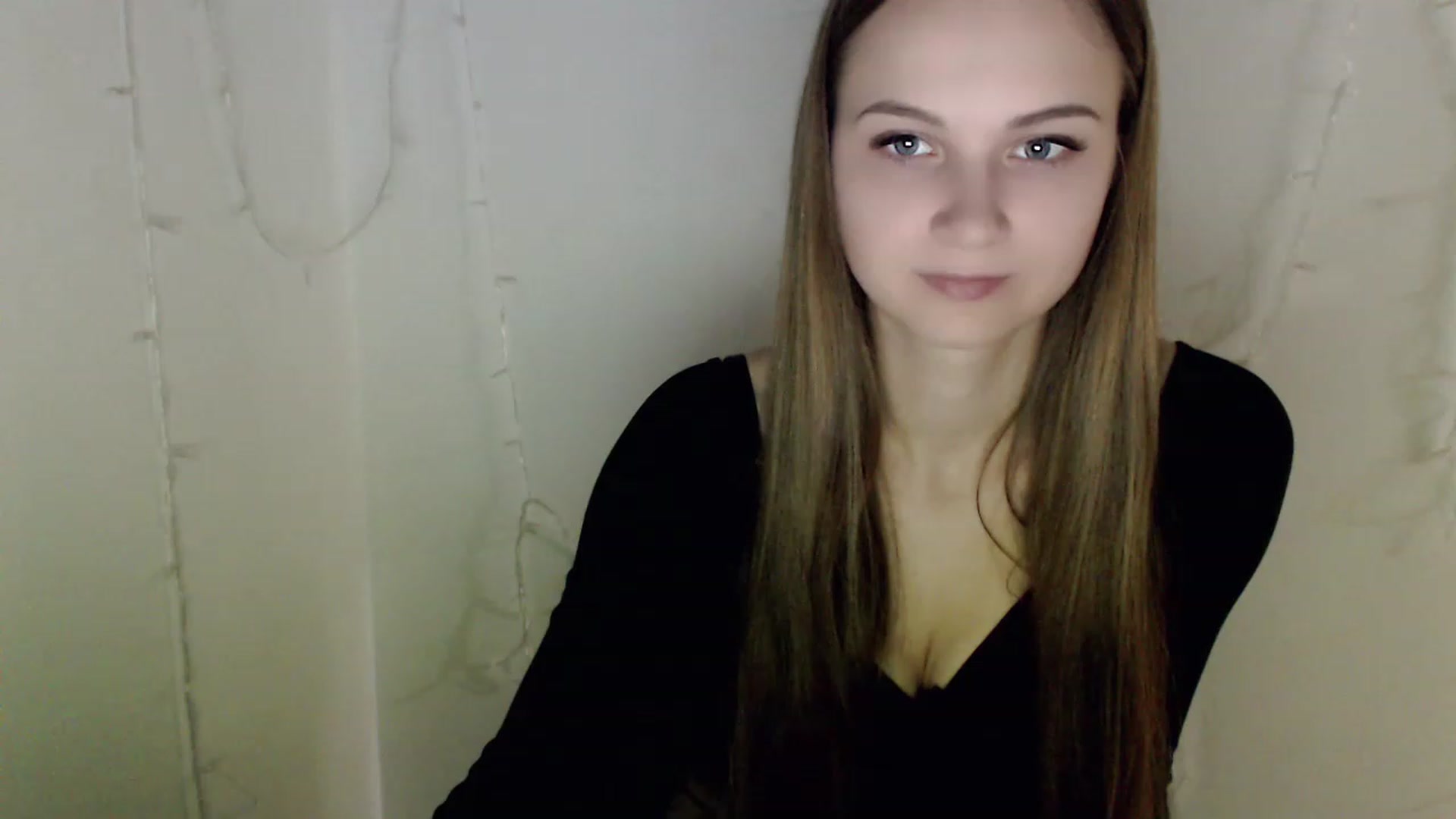 Gallery image thumbnail from Sweet_Sirena's myfreecams stream on, 04/14/2023, 10:30 image 4 of 20