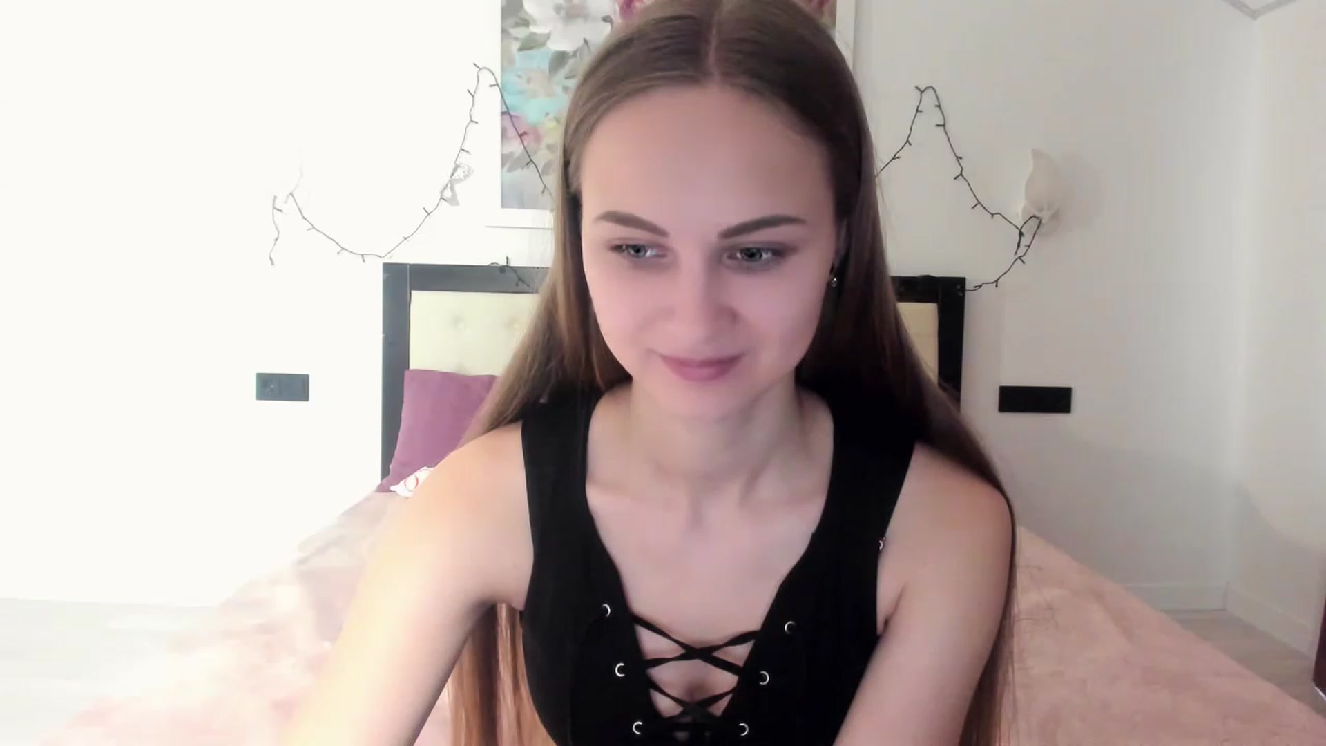 Gallery image thumbnail from Sweet_Sirena's myfreecams stream on, 04/17/2023, 07:16 image 19 of 20