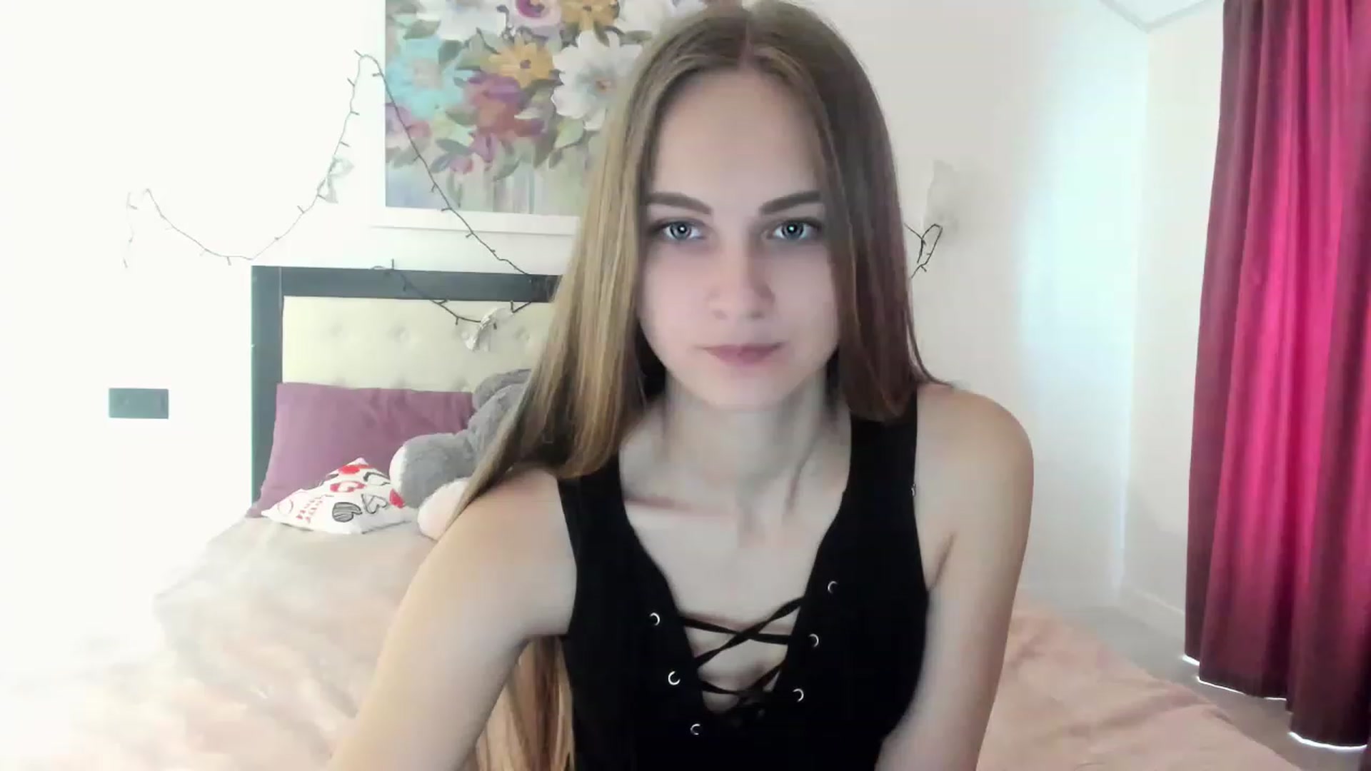 Gallery image thumbnail from Sweet_Sirena's myfreecams stream on, 04/17/2023, 08:17 image 16 of 20