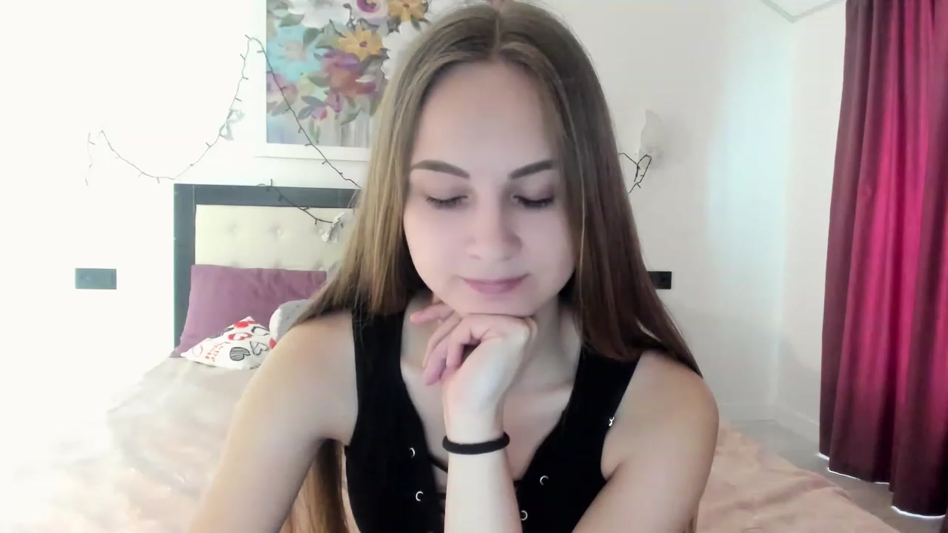 Gallery image thumbnail from Sweet_Sirena's myfreecams stream on, 04/17/2023, 08:17 image 7 of 20