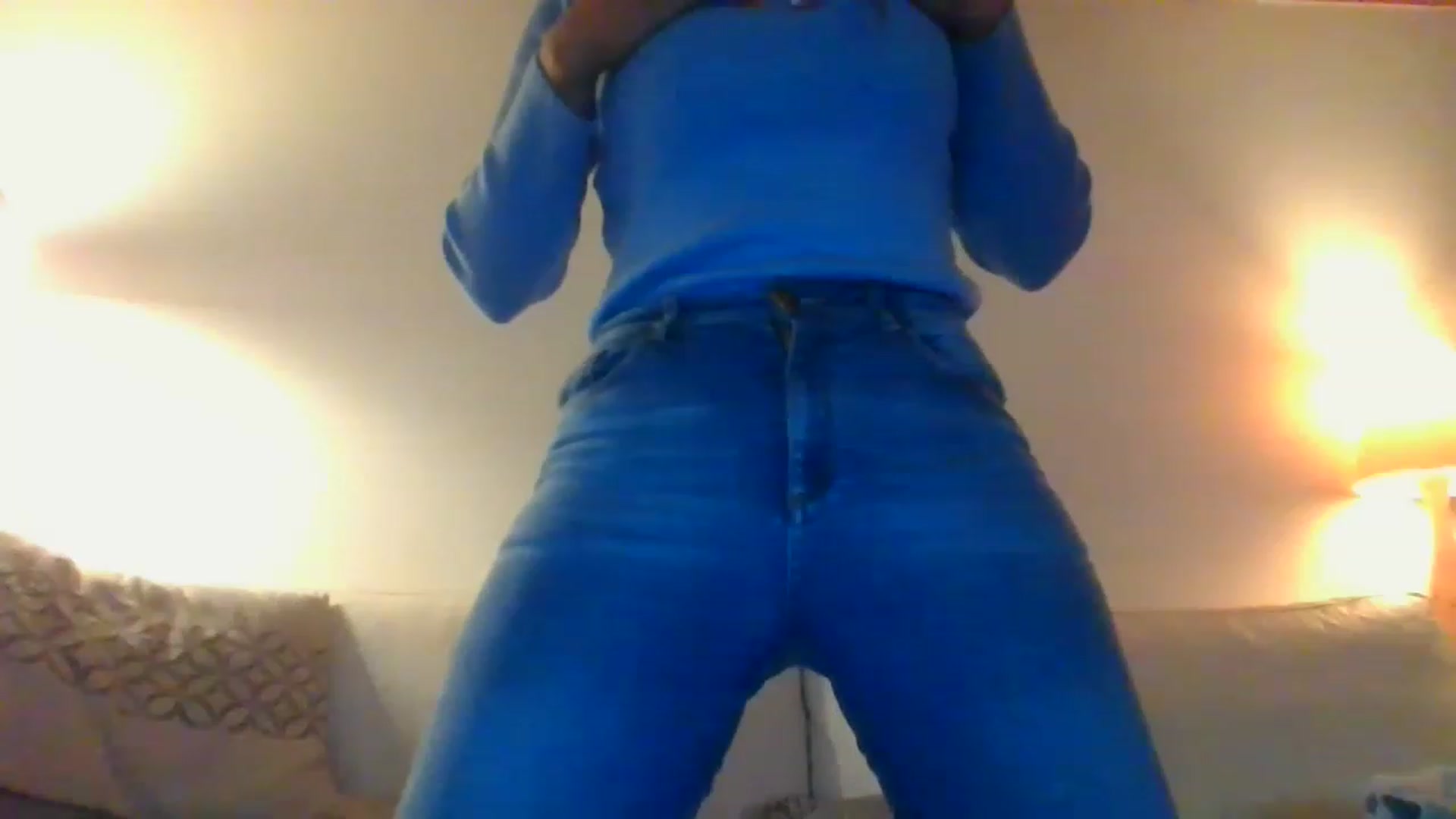 Gallery image thumbnail from Sweet_Sophie's myfreecams stream on, 01/16/2023, 11:41 image 3 of 20