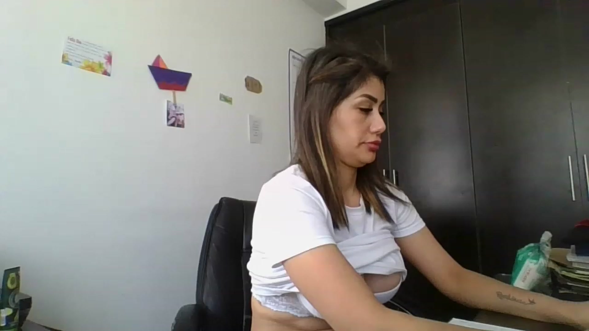 Gallery image thumbnail from Sweet_Sophie's myfreecams stream on, 01/30/2023, 16:57 image 19 of 20