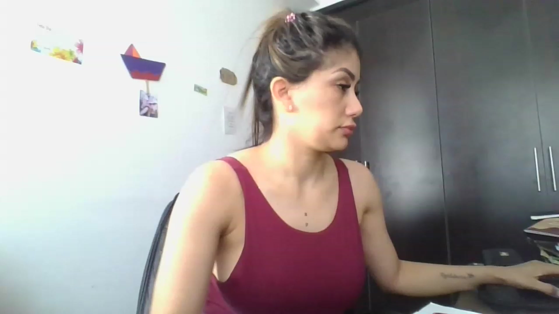 Gallery image thumbnail from Sweet_Sophie's myfreecams stream on, 02/04/2023, 16:39 image 1 of 20