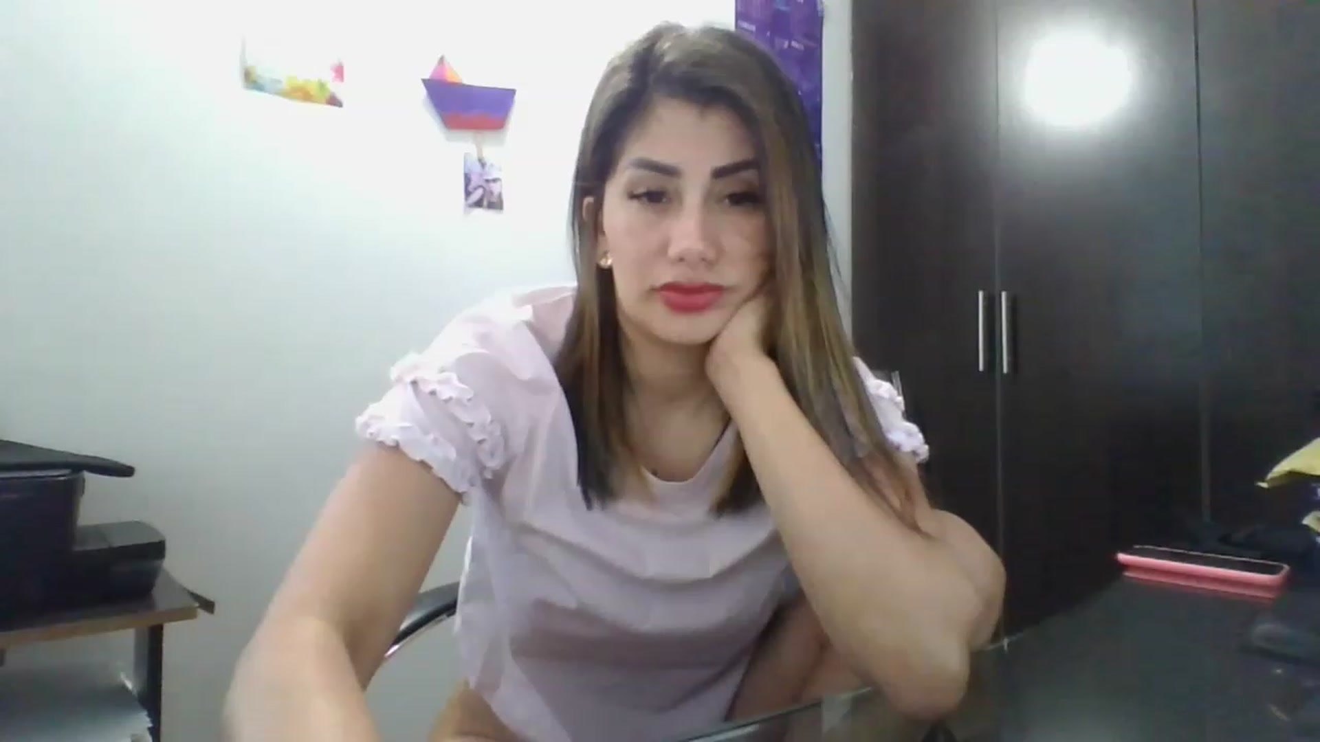 Gallery image thumbnail from Sweet_Sophie's myfreecams stream on, 02/10/2023, 22:32 image 12 of 20