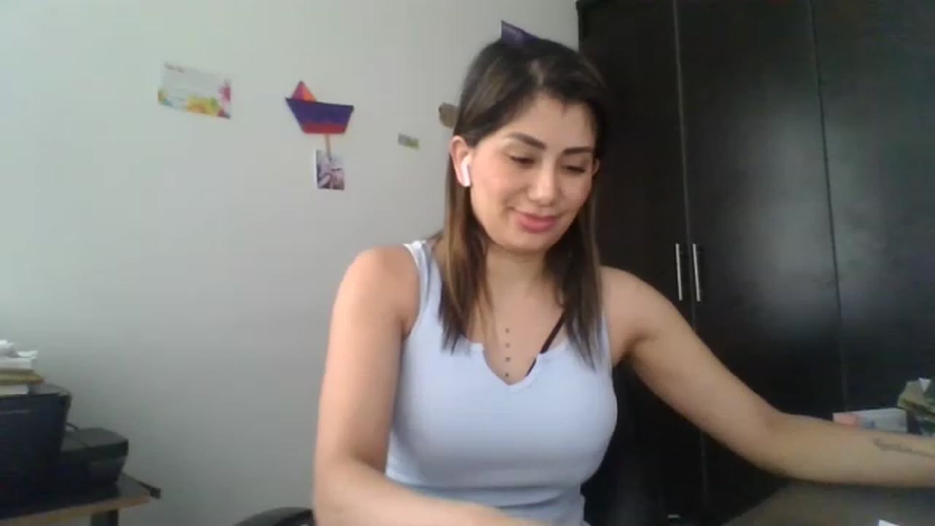 Gallery image thumbnail from Sweet_Sophie's myfreecams stream on, 03/04/2023, 16:37 image 2 of 20