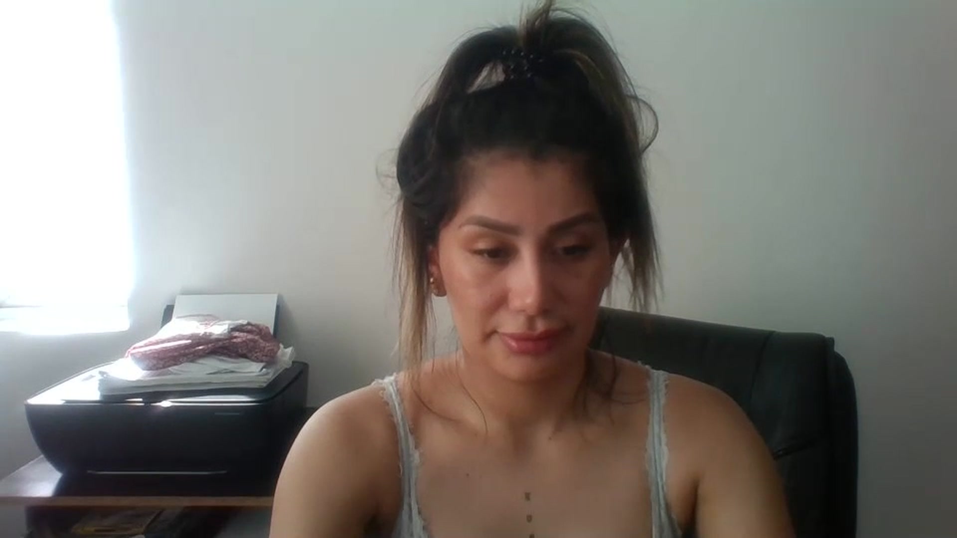 Gallery image thumbnail from Sweet_Sophie's myfreecams stream on, 07/03/2023, 15:15 image 17 of 20