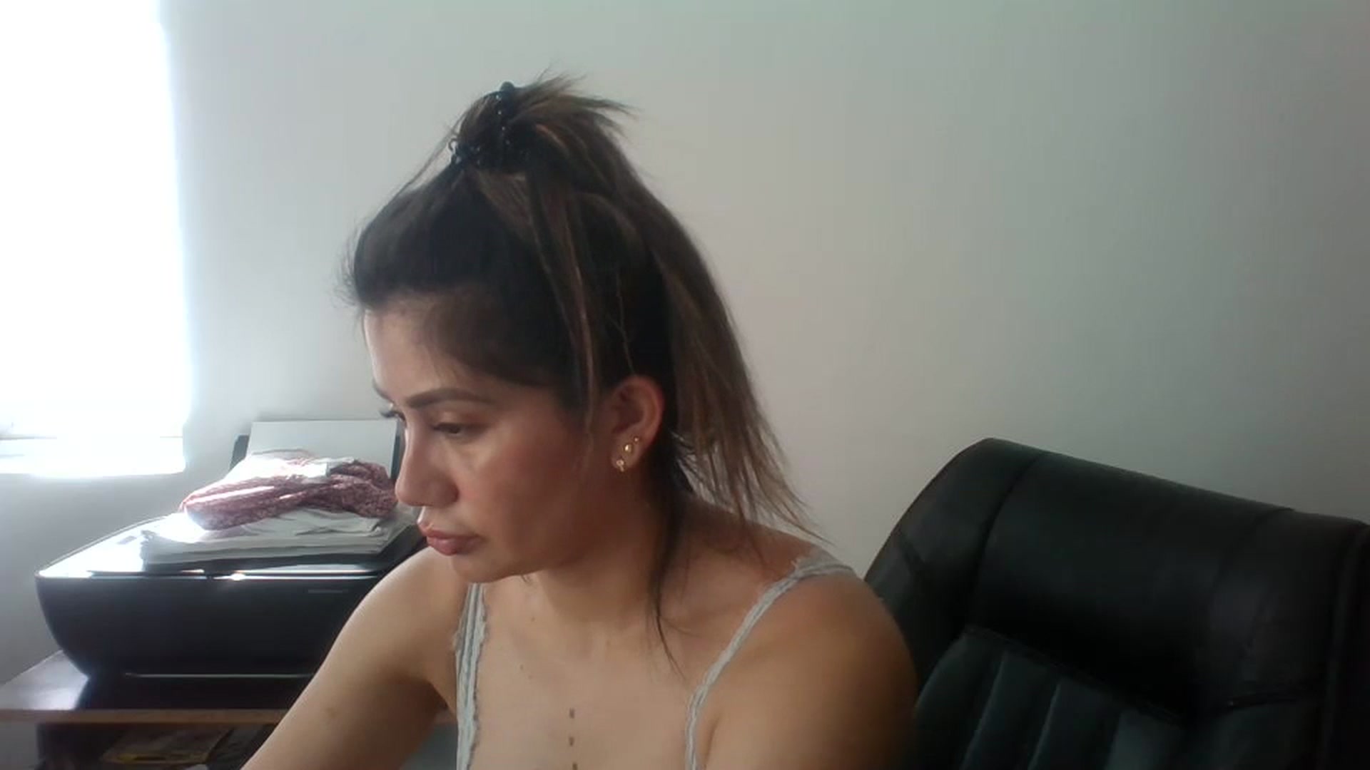Gallery image thumbnail from Sweet_Sophie's myfreecams stream on, 07/03/2023, 15:15 image 18 of 20