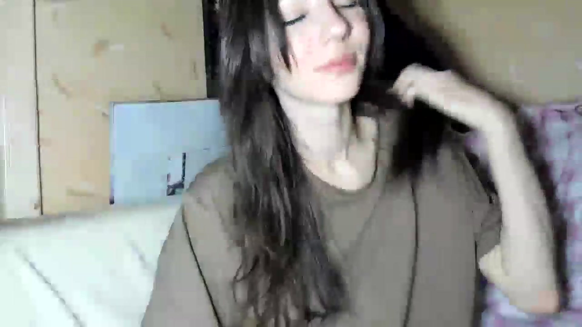 Gallery image thumbnail from Sweet_Temptation's myfreecams stream on, 05/31/2026, 23:28 image 17 of 20