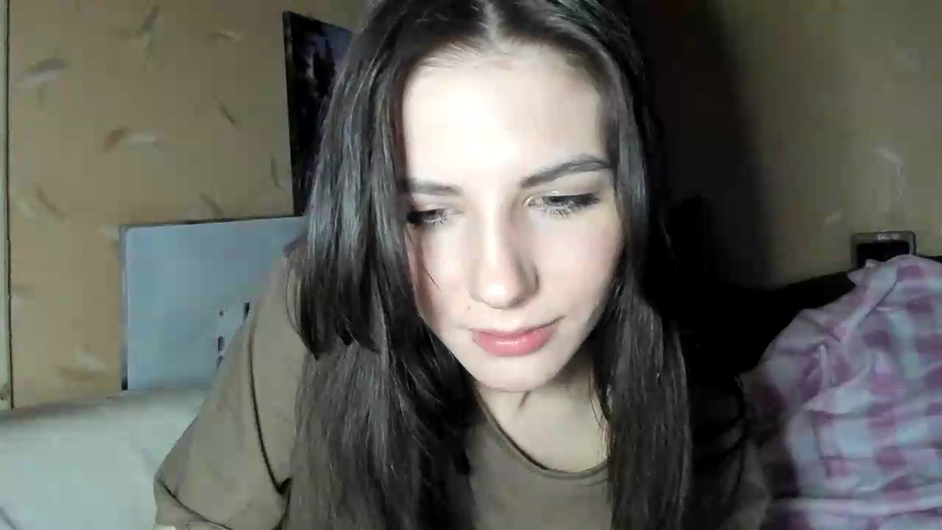 Gallery image thumbnail from Sweet_Temptation's myfreecams stream on, 06/01/2026, 24:12 image 19 of 20
