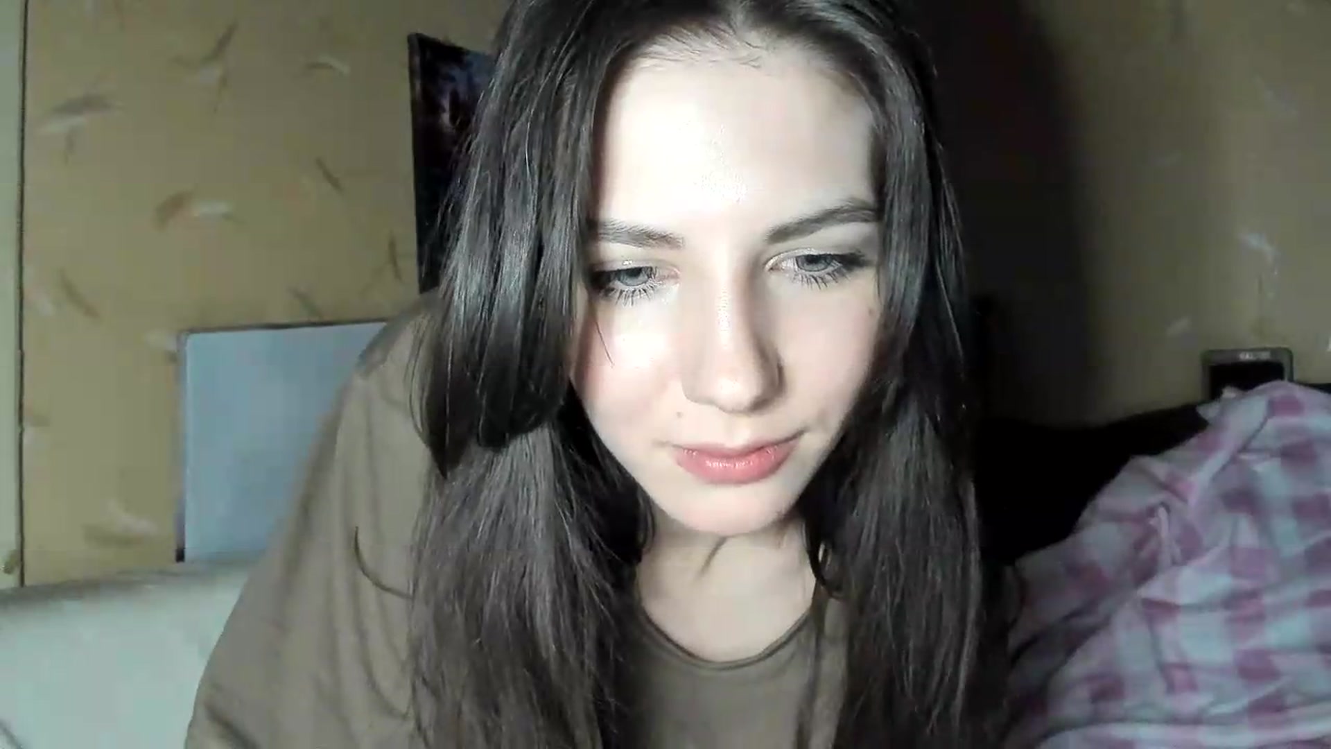 Gallery image thumbnail from Sweet_Temptation's myfreecams stream on, 06/01/2026, 24:12 image 17 of 20