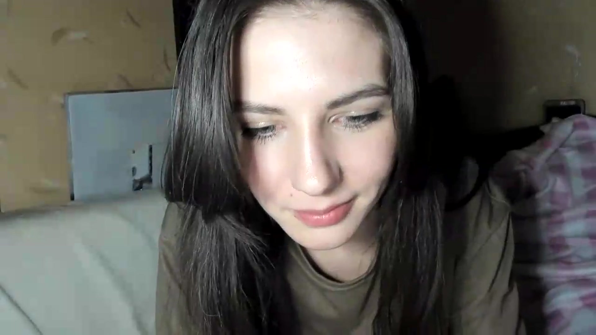 Gallery image thumbnail from Sweet_Temptation's myfreecams stream on, 06/01/2026, 24:12 image 13 of 20