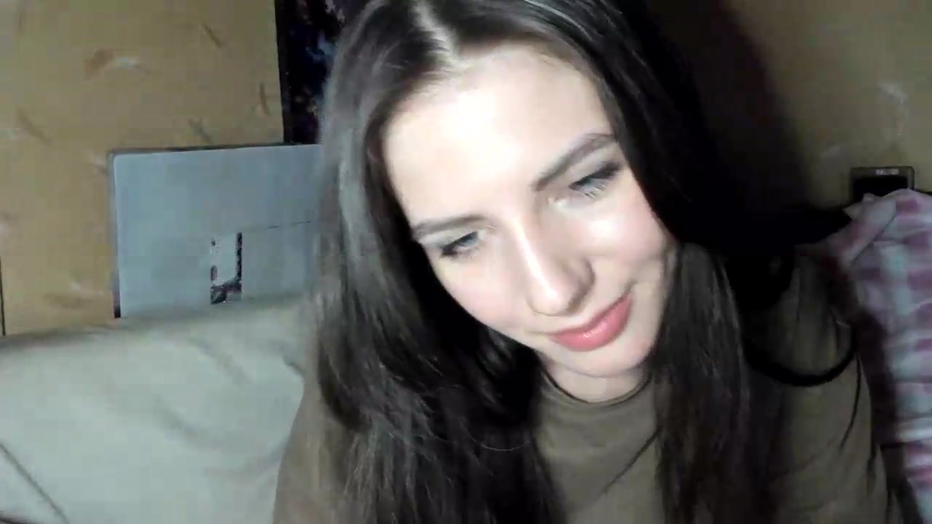 Gallery image thumbnail from Sweet_Temptation's myfreecams stream on, 06/01/2026, 24:12 image 15 of 20