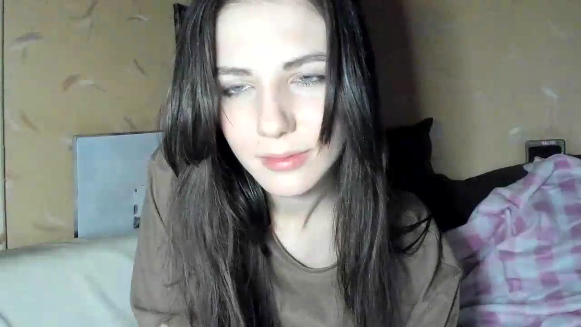 Gallery image thumbnail from Sweet_Temptation's myfreecams stream on, 06/01/2026, 24:12 image 18 of 20