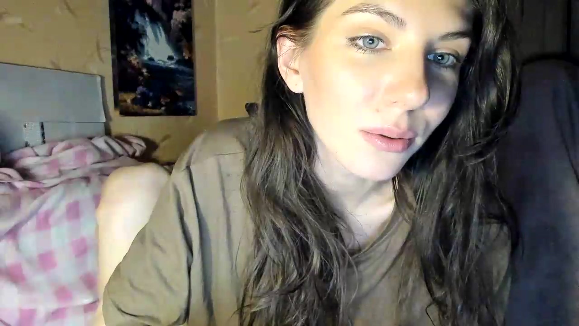 Gallery image thumbnail from Sweet_Temptation's myfreecams stream on, 07/06/2026, 19:16 image 9 of 20