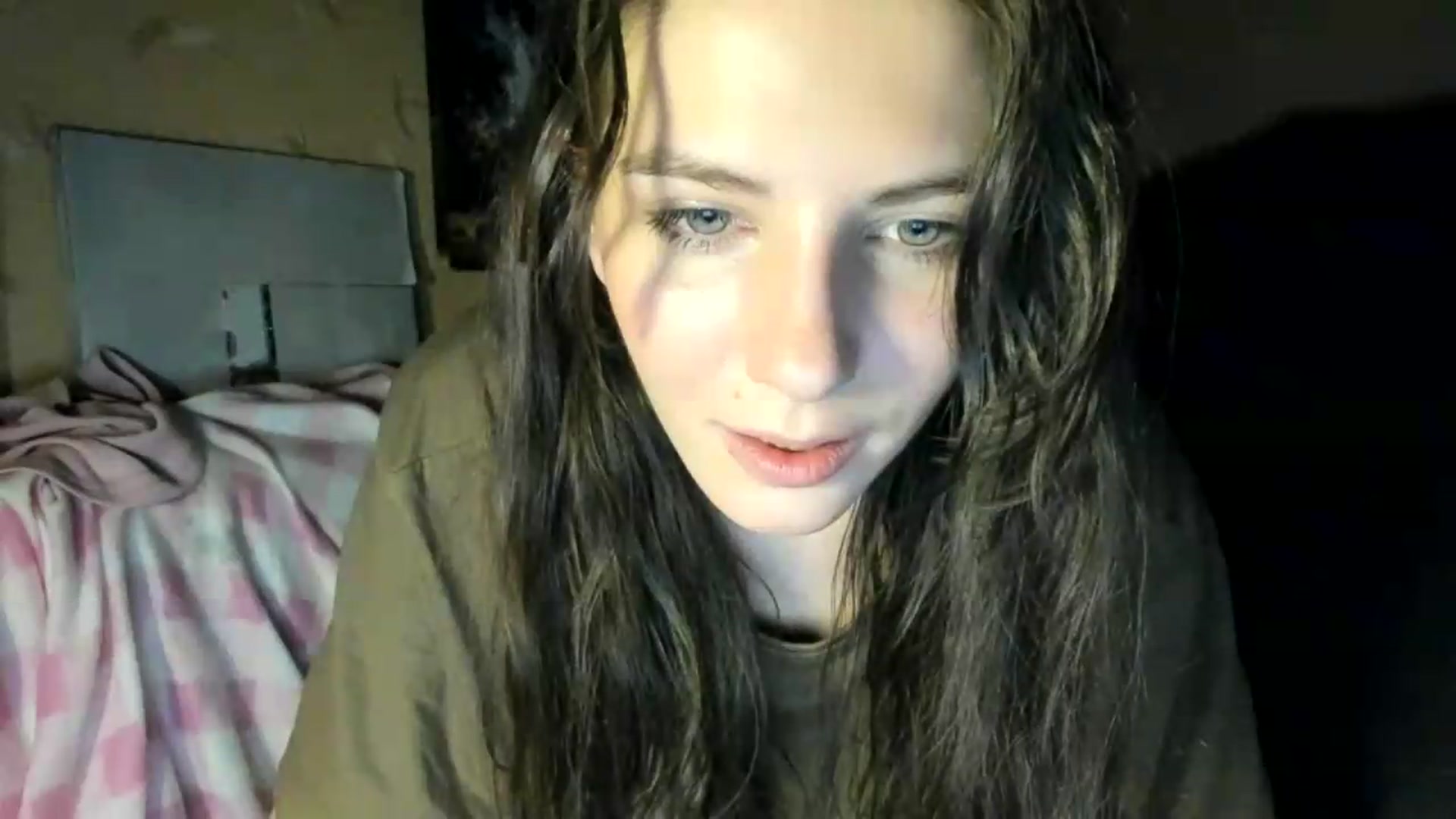 Gallery image thumbnail from Sweet_Temptation's myfreecams stream on, 07/07/2026, 02:01 image 15 of 20