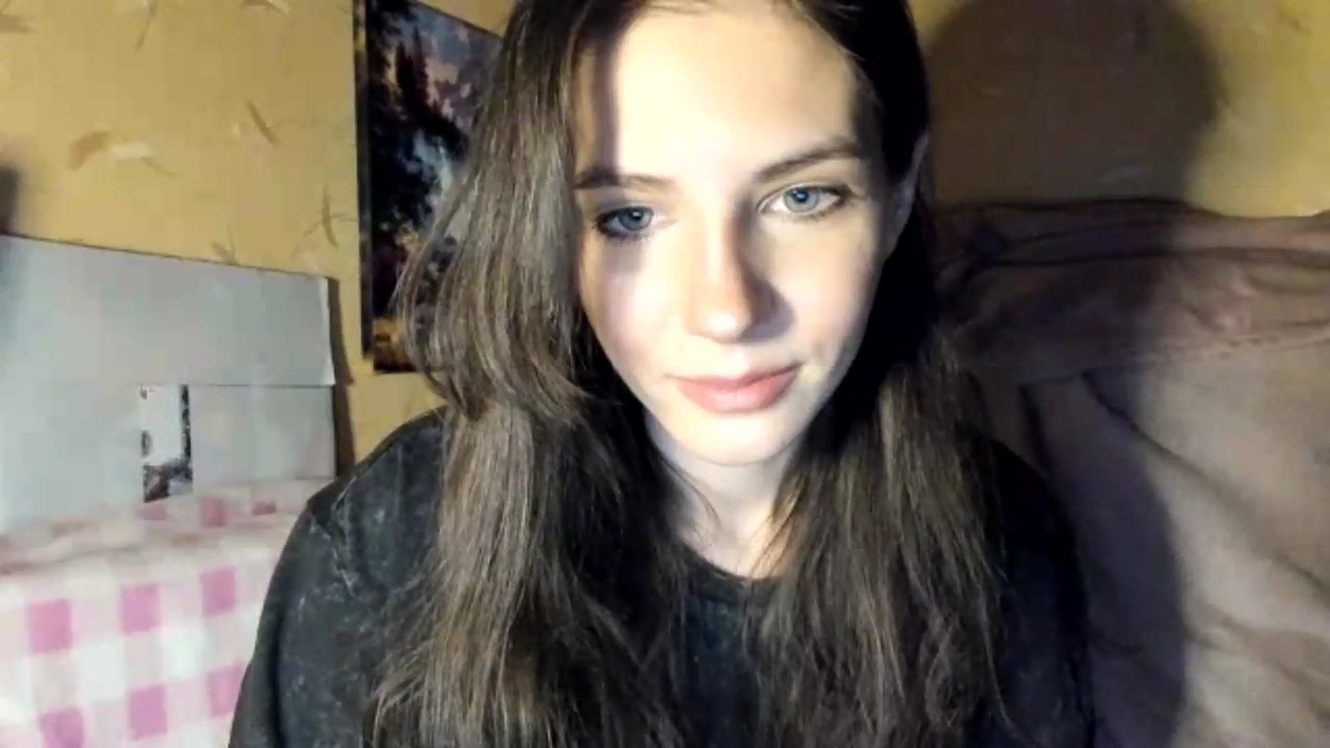 Gallery image thumbnail from Sweet_Temptation's myfreecams stream on, 07/09/2026, 19:18 image 16 of 20