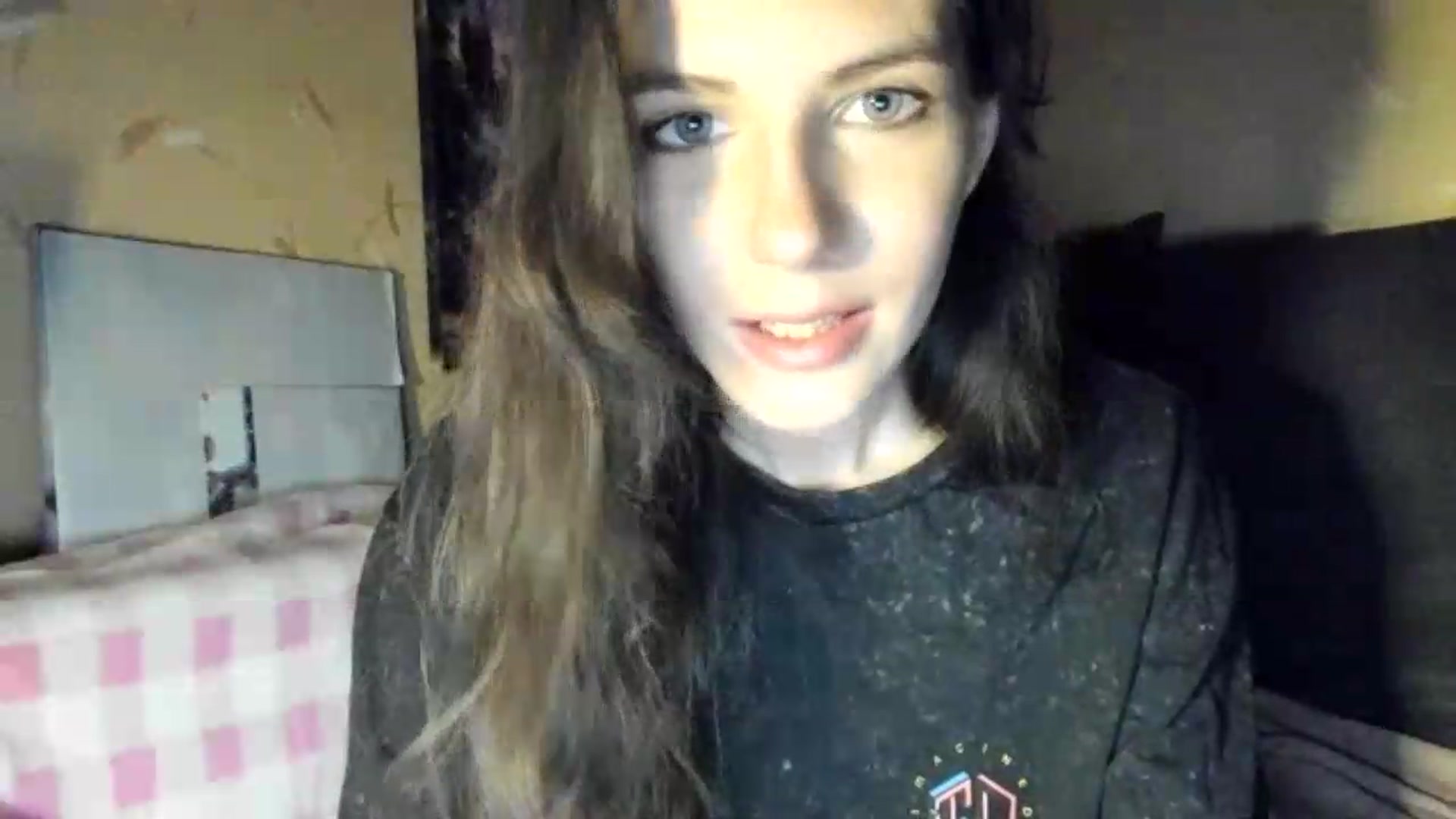 Gallery image thumbnail from Sweet_Temptation's myfreecams stream on, 07/09/2026, 19:36 image 19 of 20
