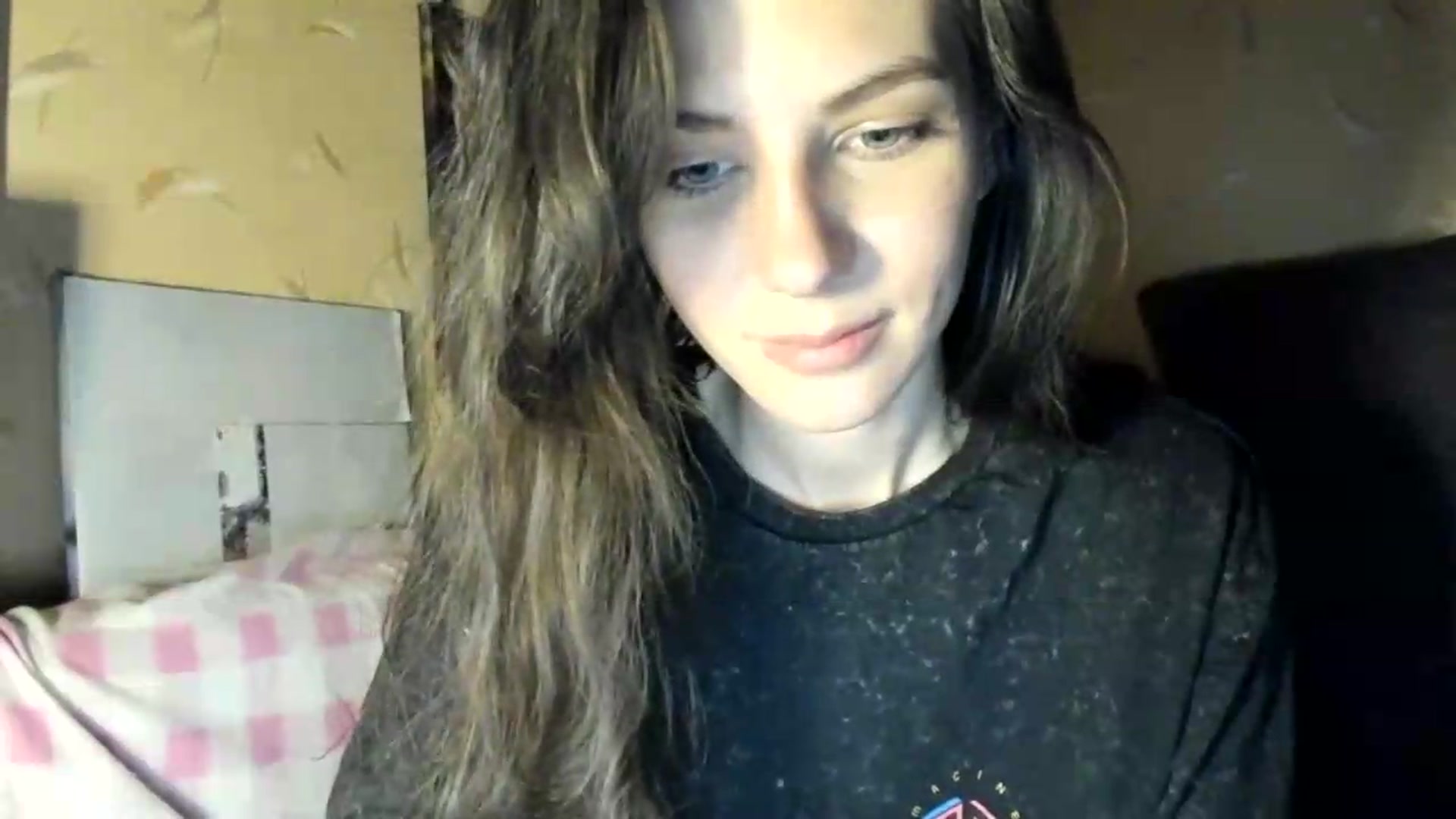 Gallery image thumbnail from Sweet_Temptation's myfreecams stream on, 07/09/2026, 23:56 image 4 of 20